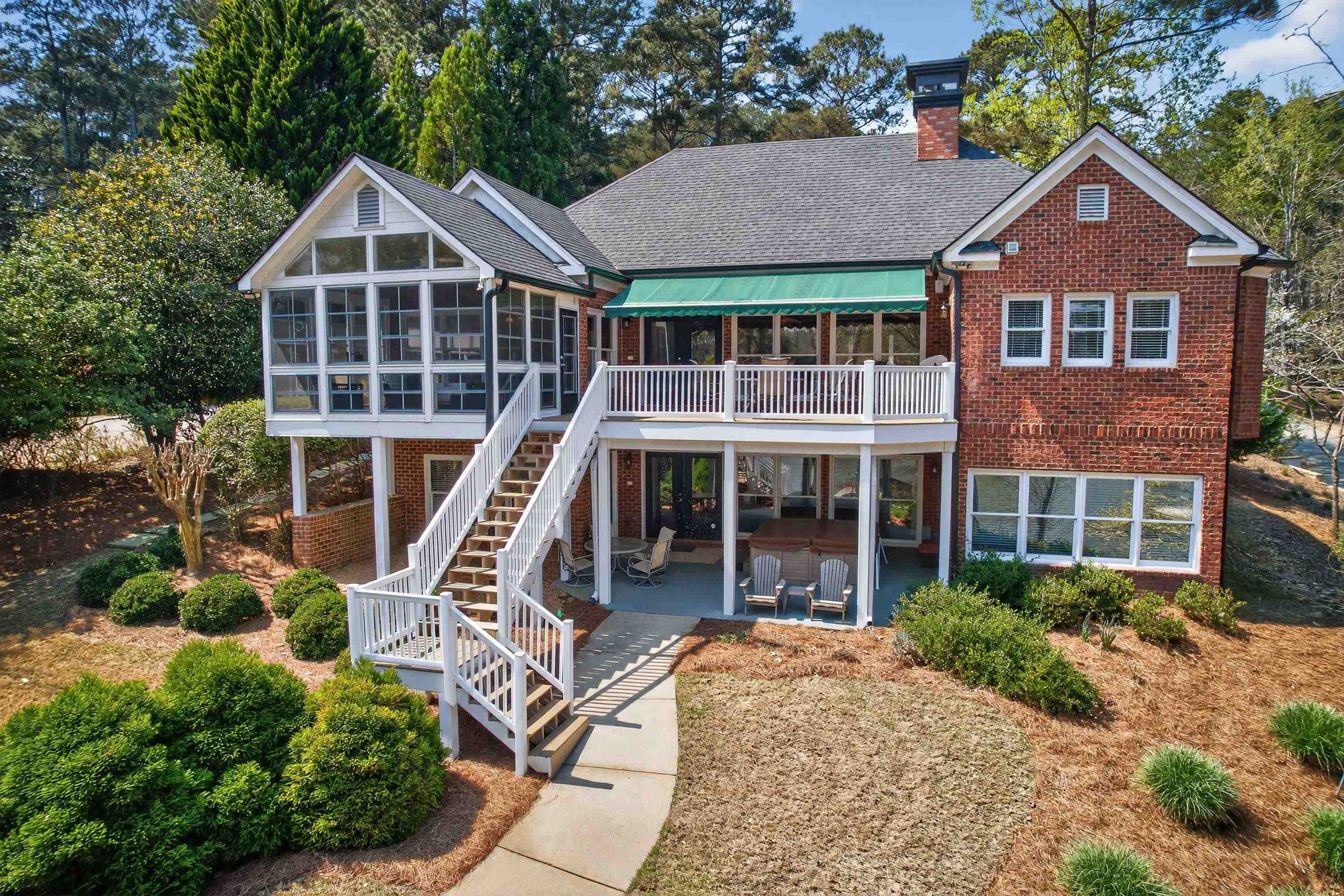 1180 CLUB COVE DRIVE