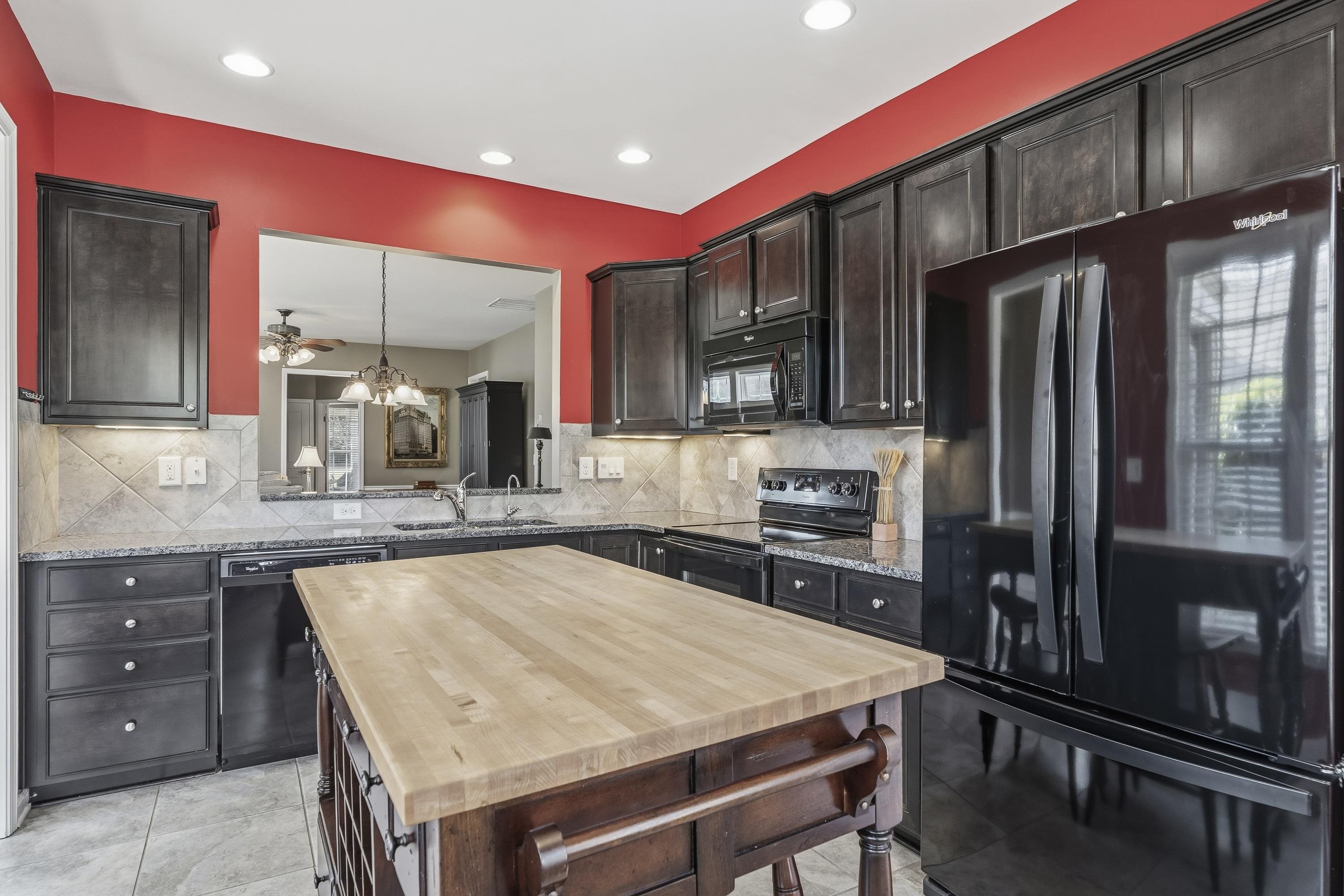 1320 SUMMER HOLLOW ROAD