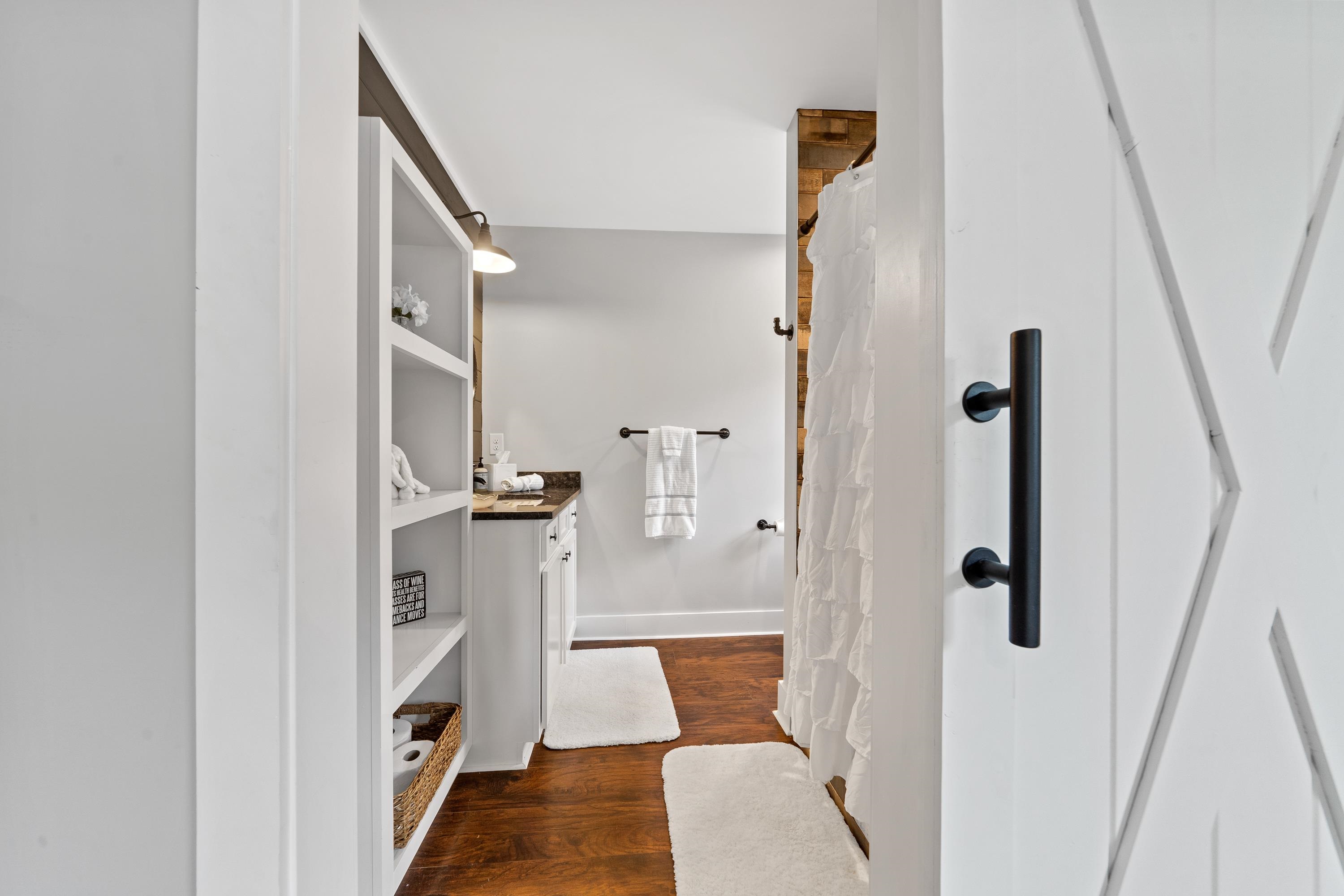 5880 MADISON HIGHWAY