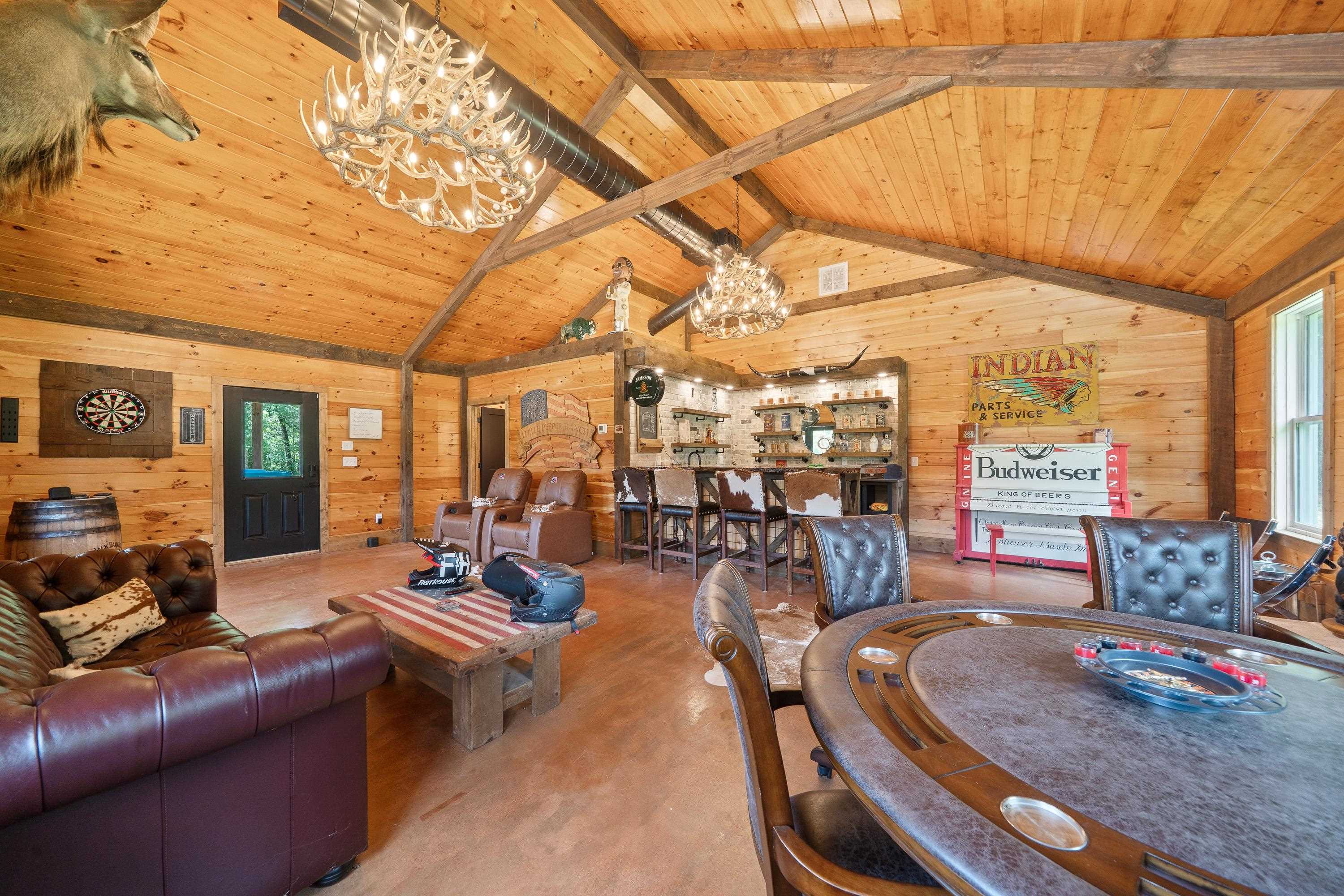 5880 MADISON HIGHWAY