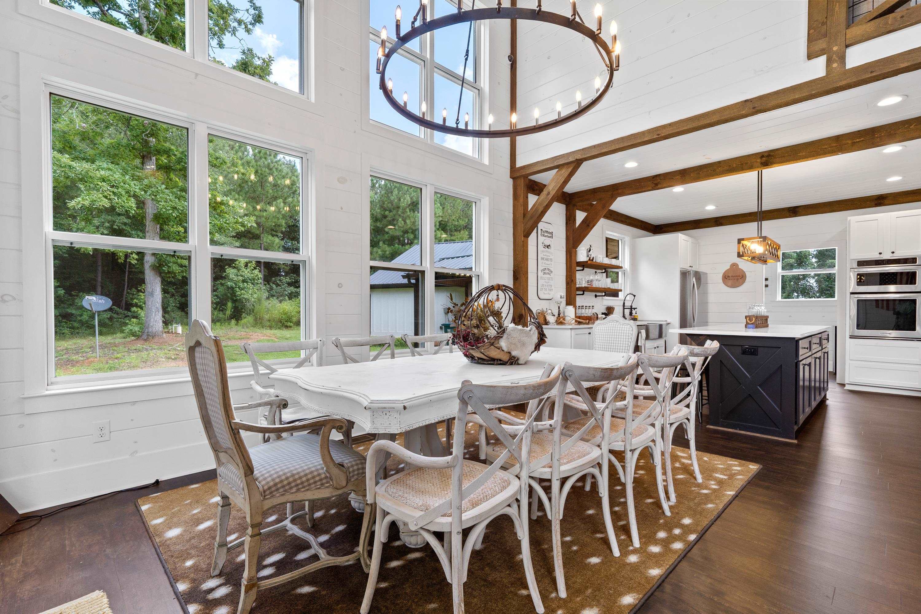 5880 MADISON HIGHWAY