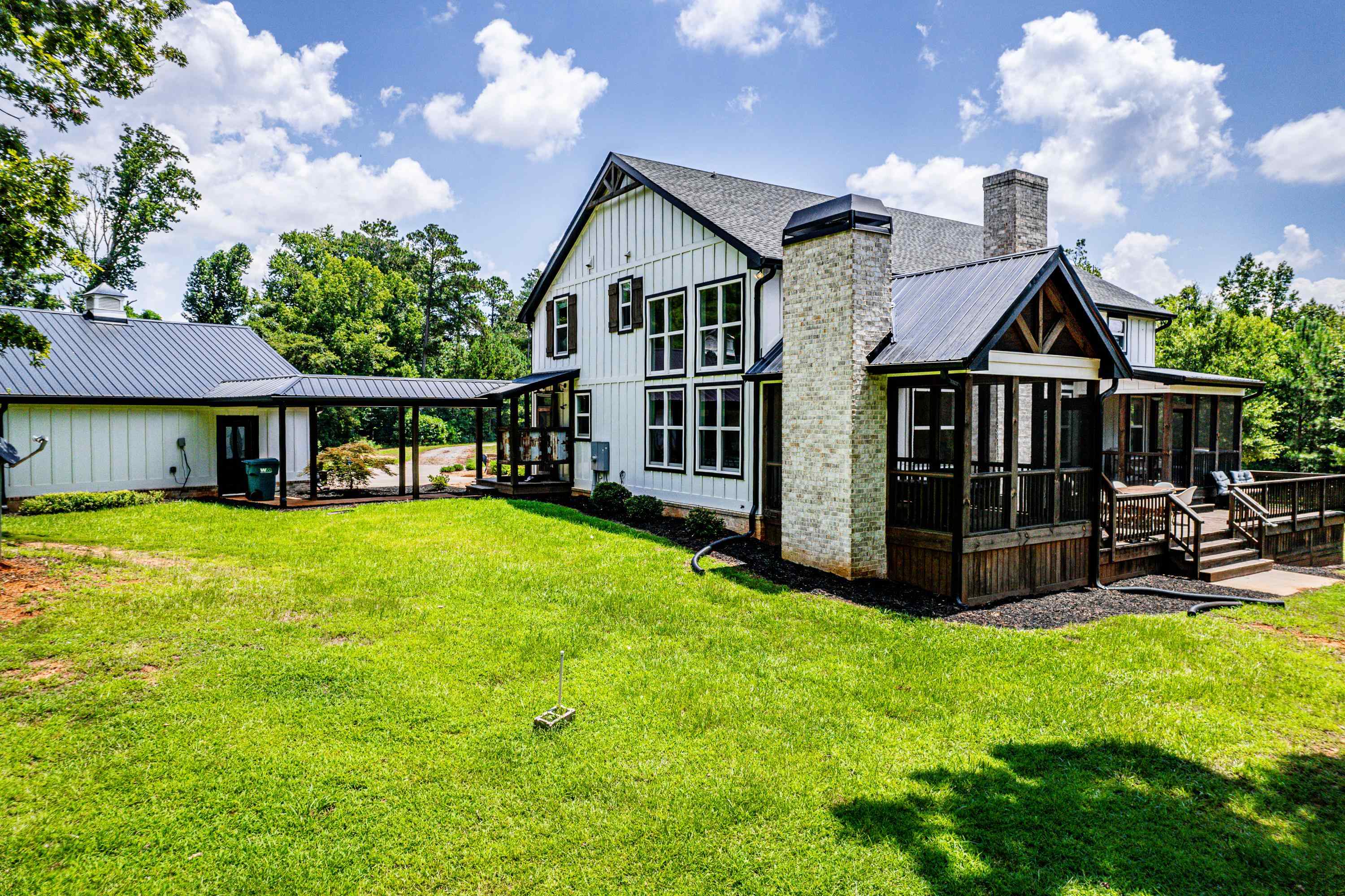 5880 MADISON HIGHWAY