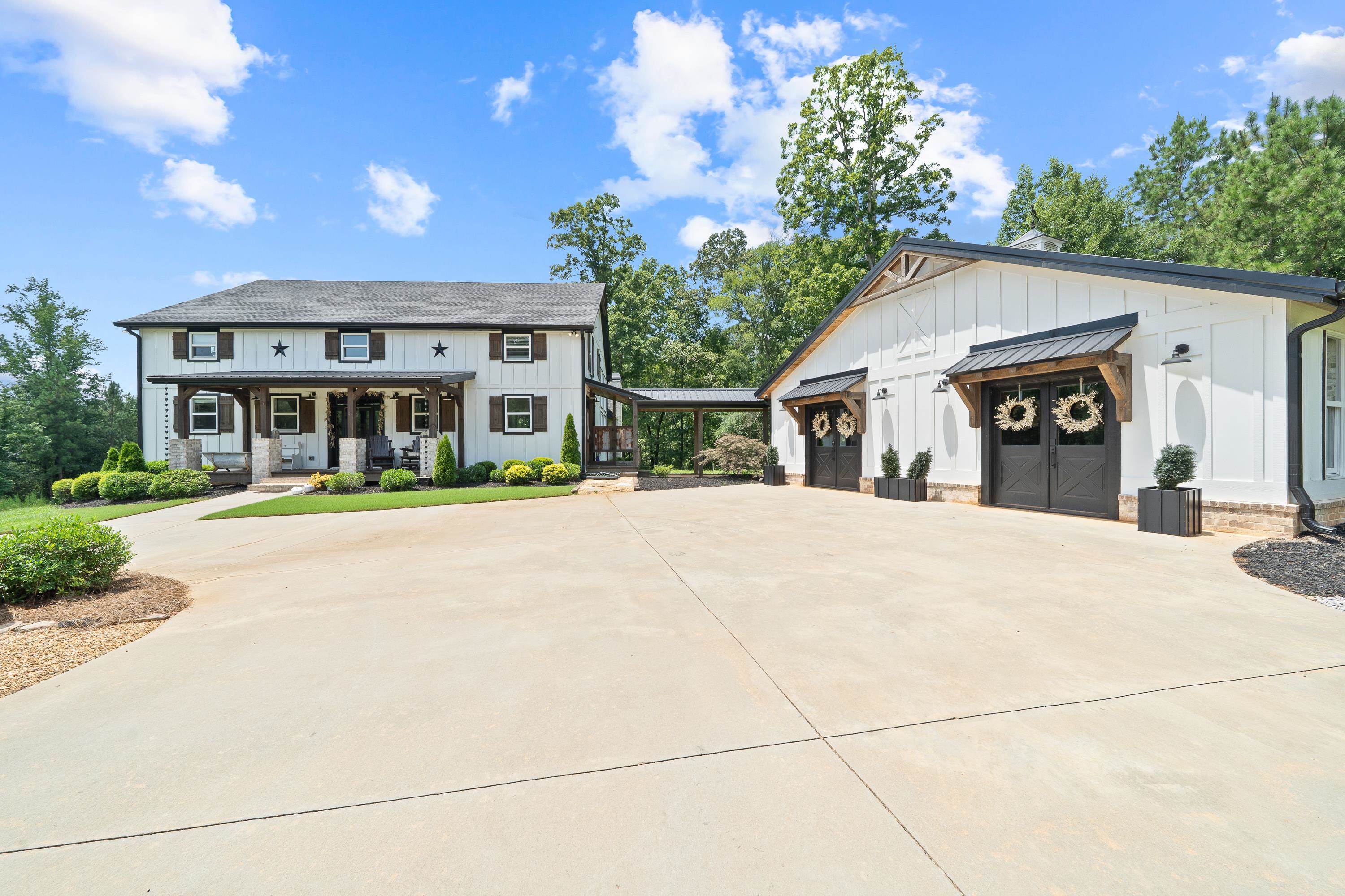 5880 MADISON HIGHWAY