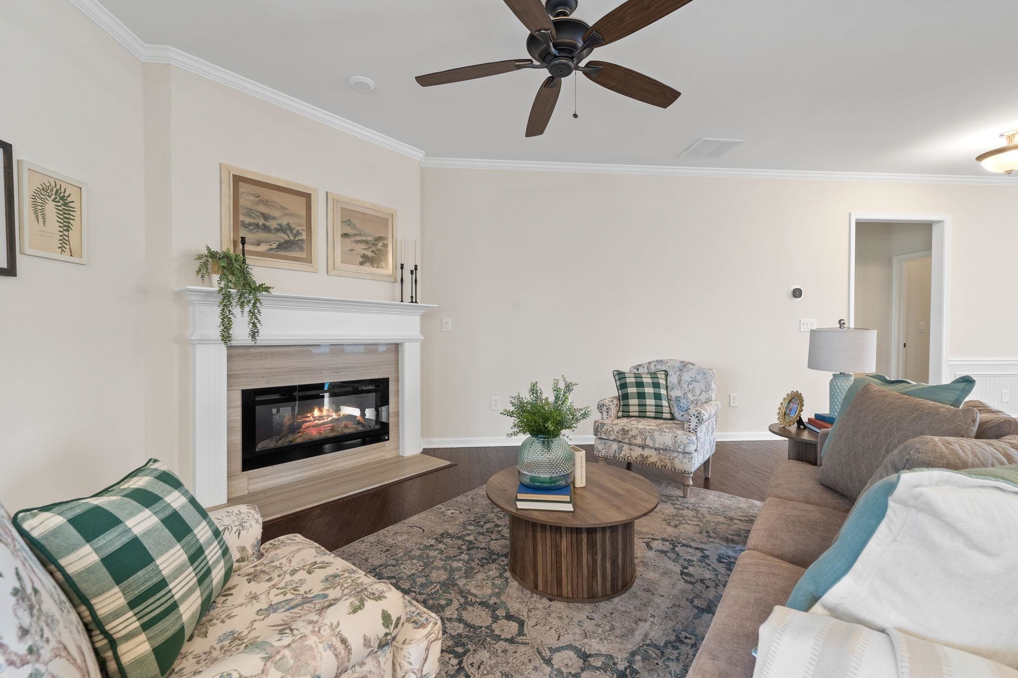 1011 DELMARINA STREET