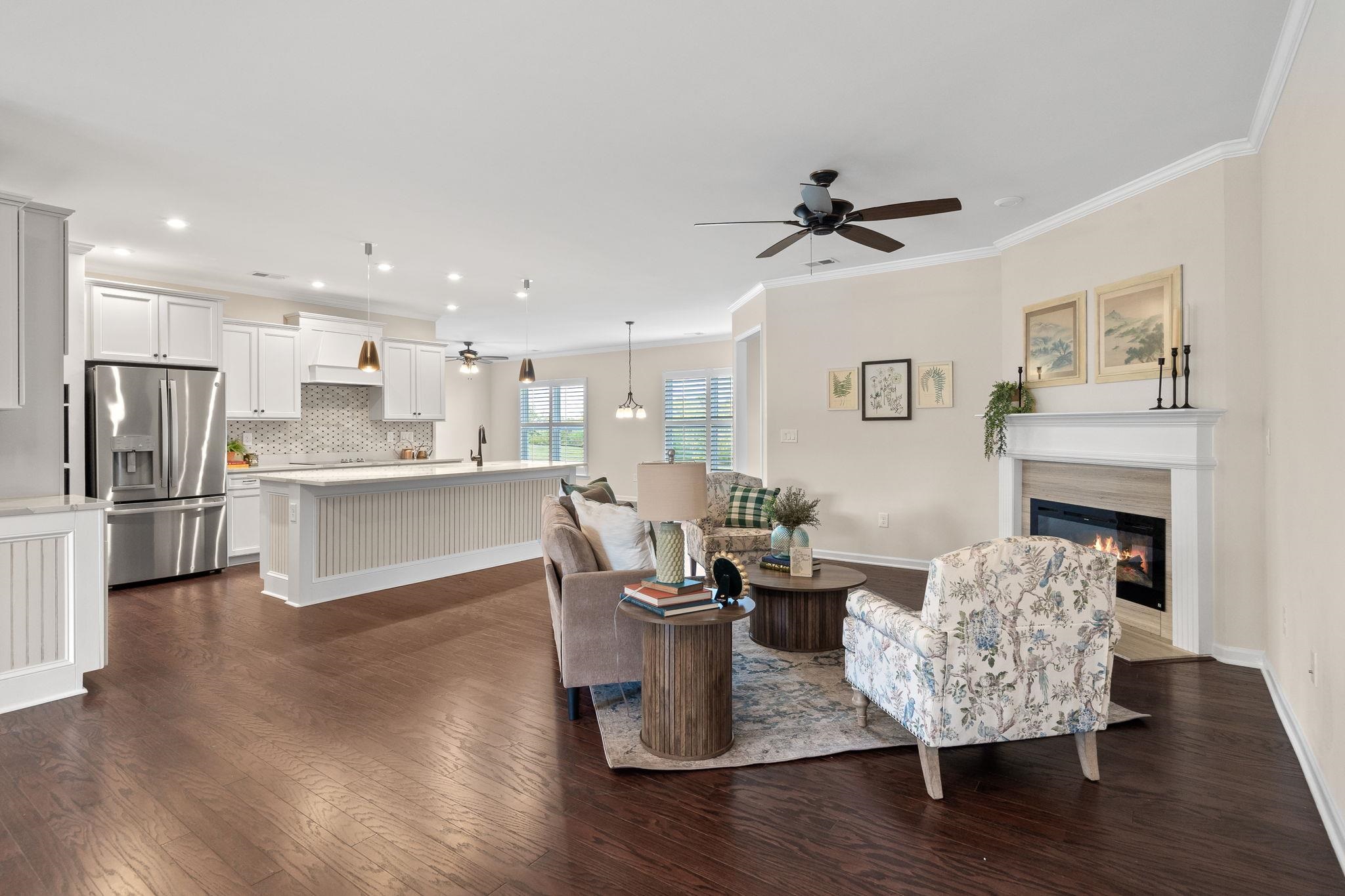 1011 DELMARINA STREET