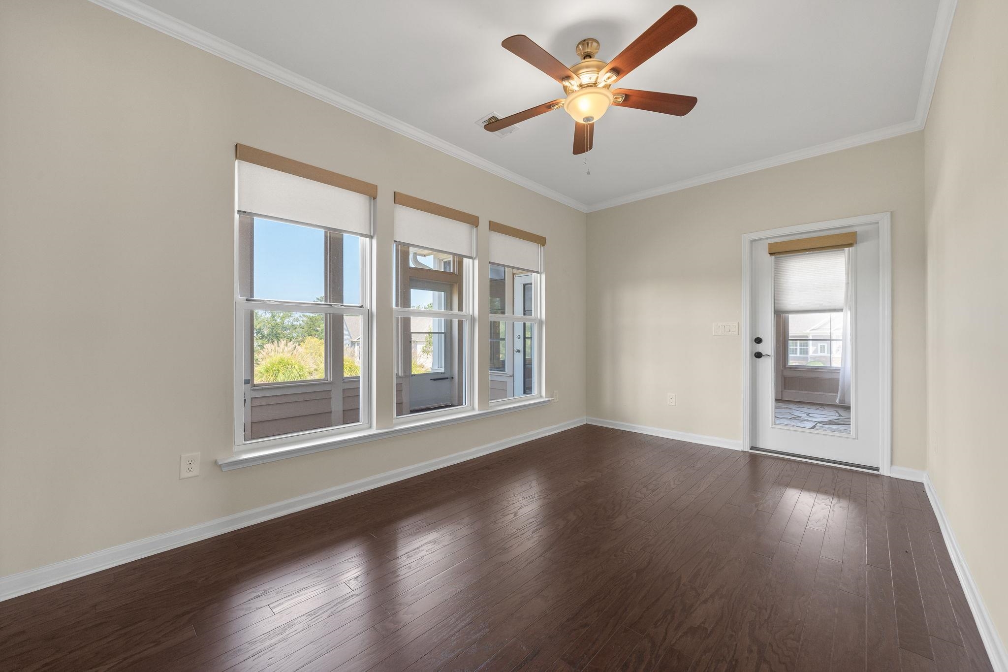 1011 DELMARINA STREET