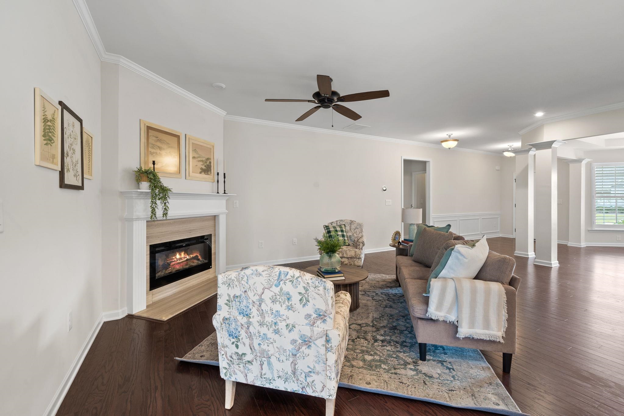 1011 DELMARINA STREET