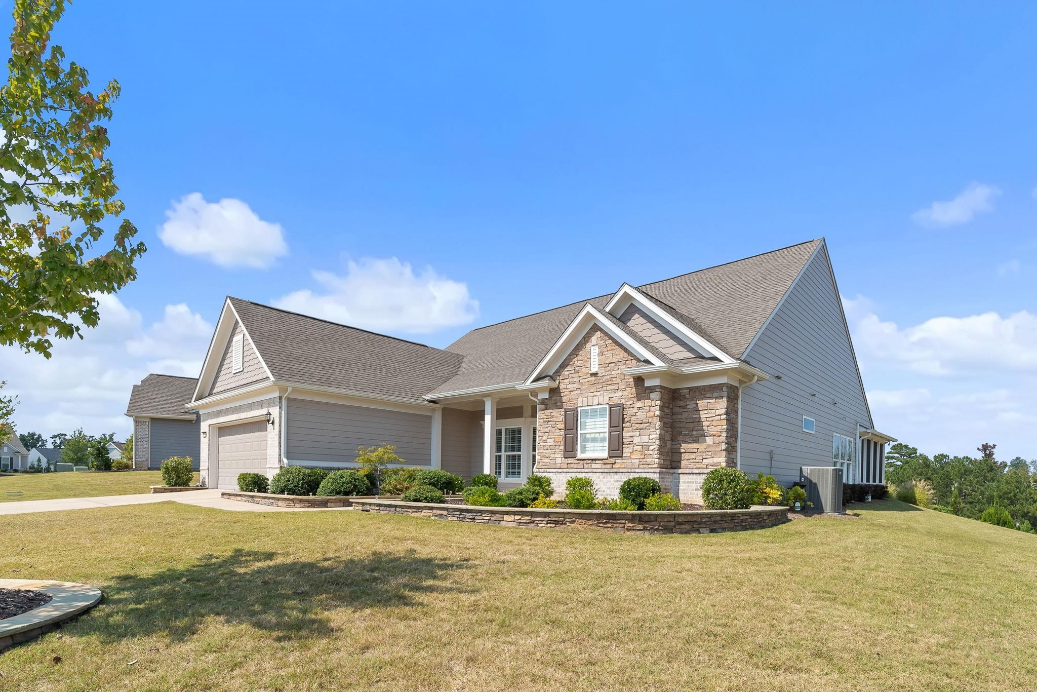 1011 DELMARINA STREET