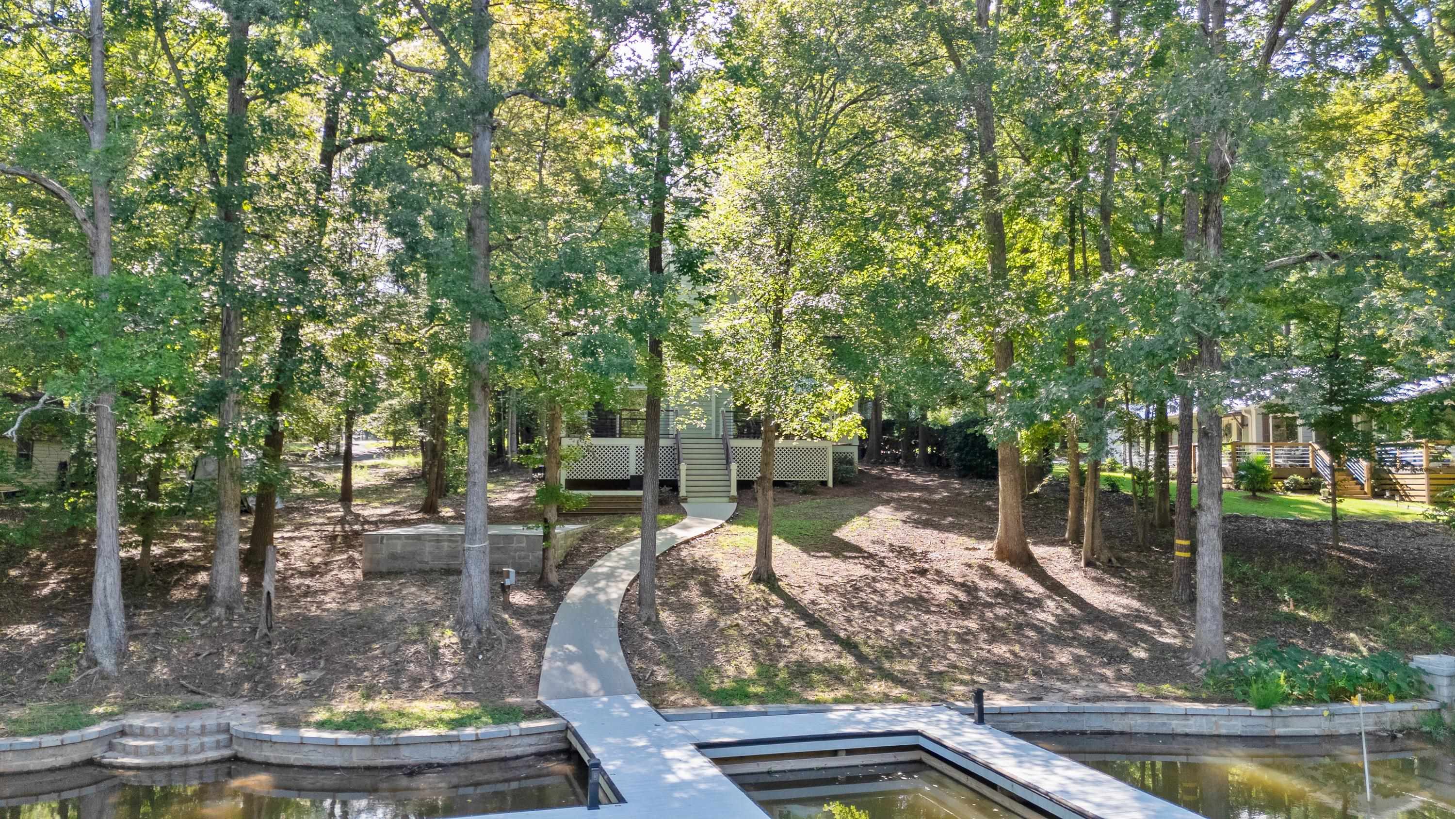 188 W RIVER BEND DRIVE