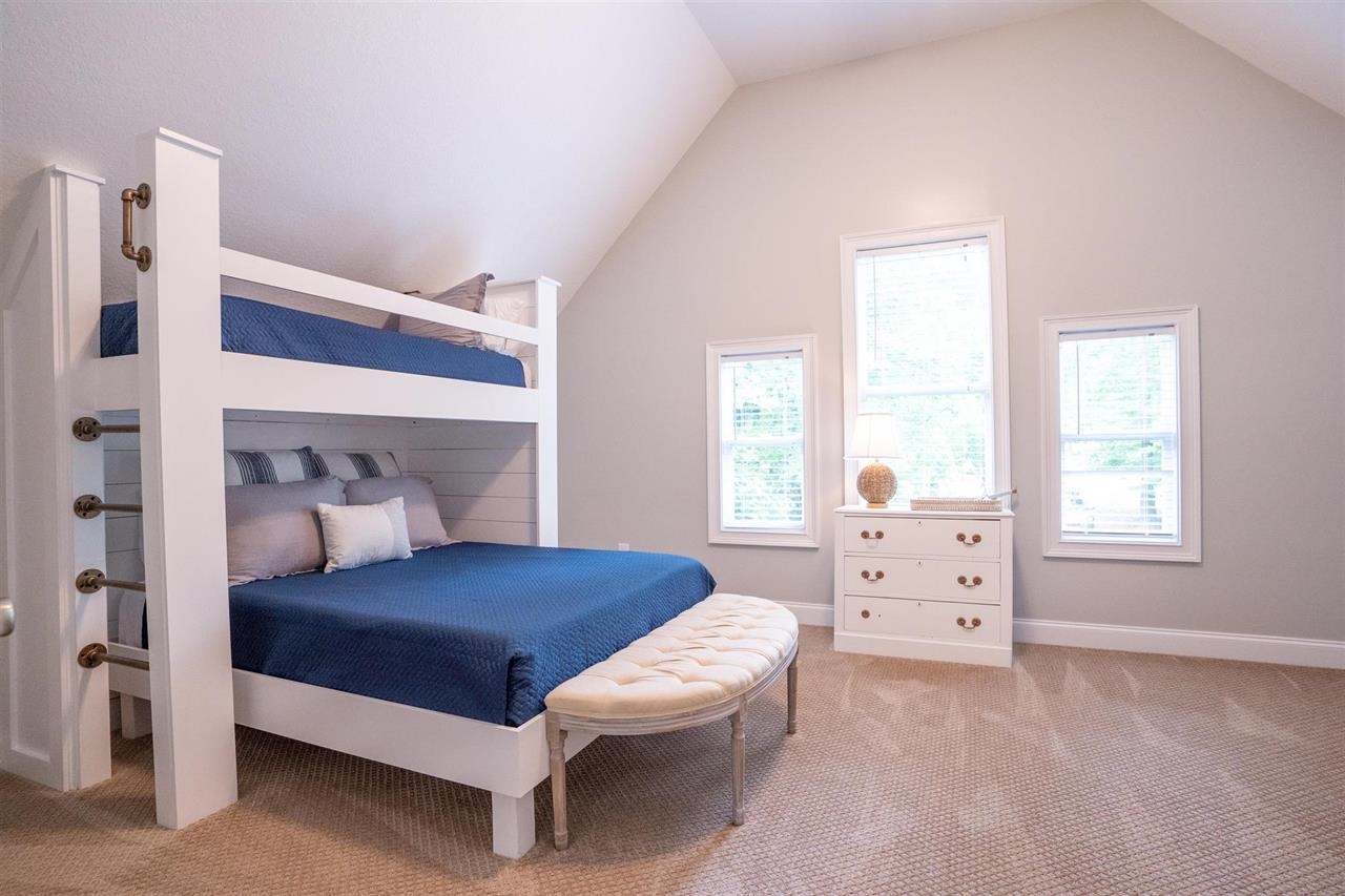 188 W RIVER BEND DRIVE