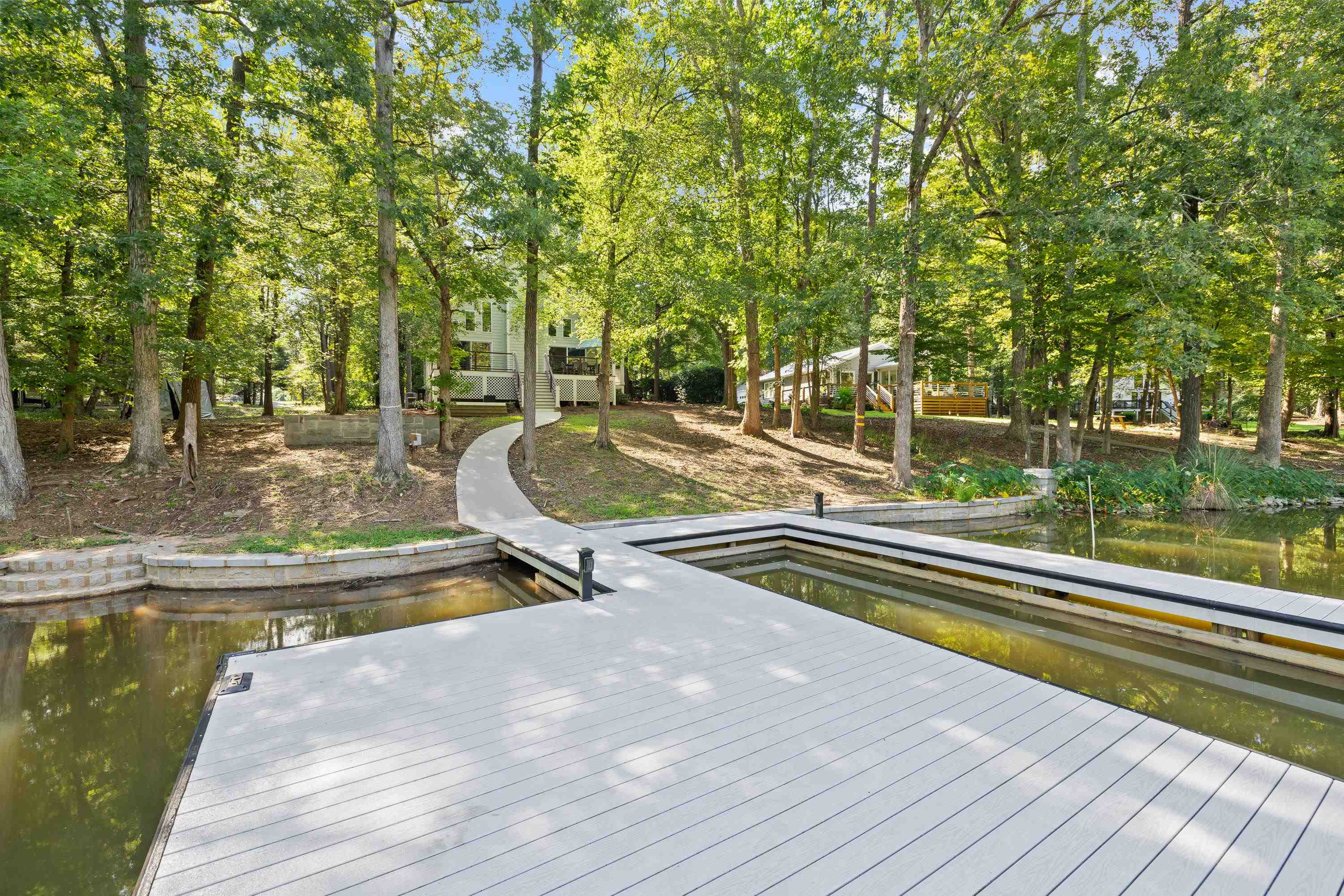 188 W RIVER BEND DRIVE