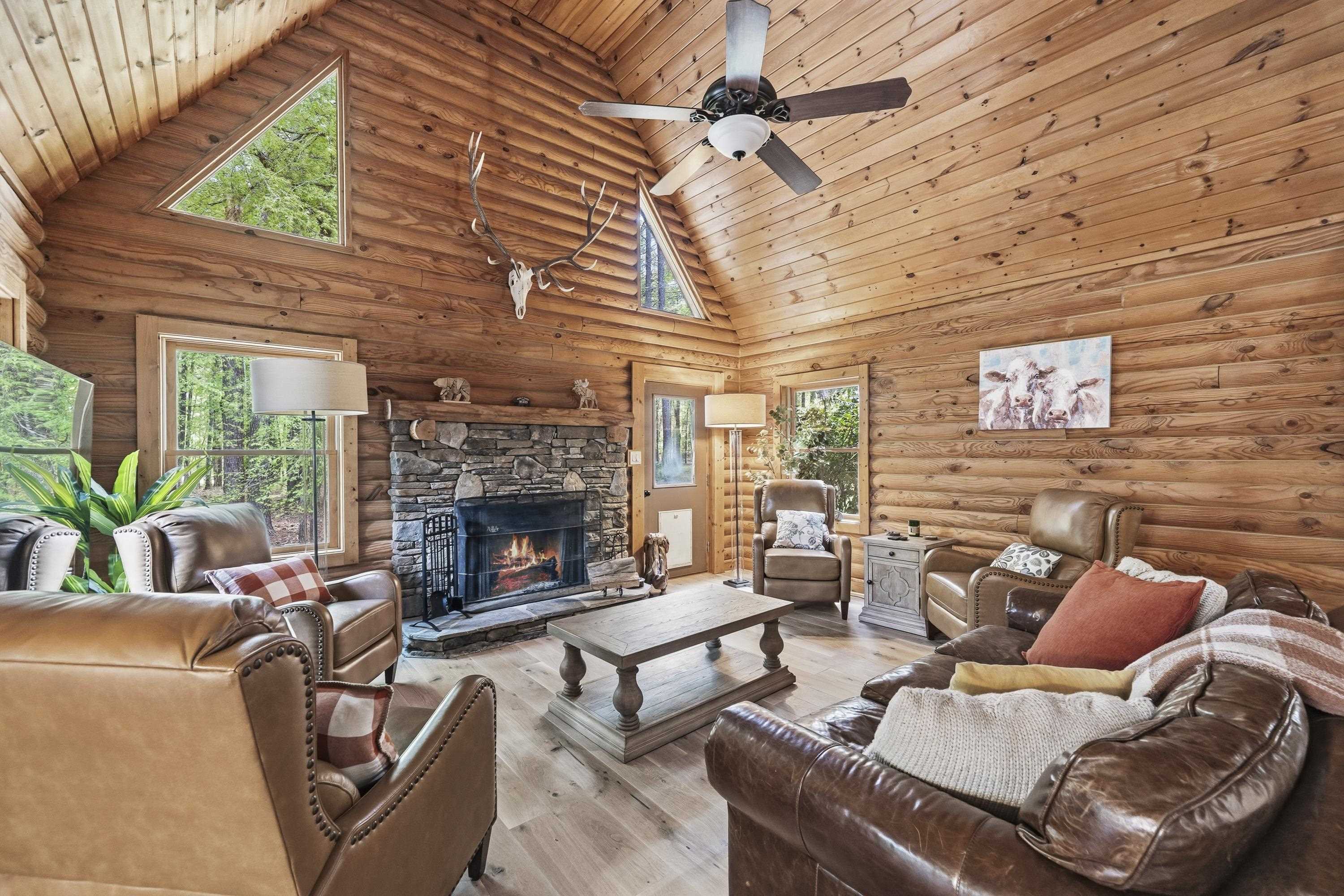 1221 PARKS MILL TRACE