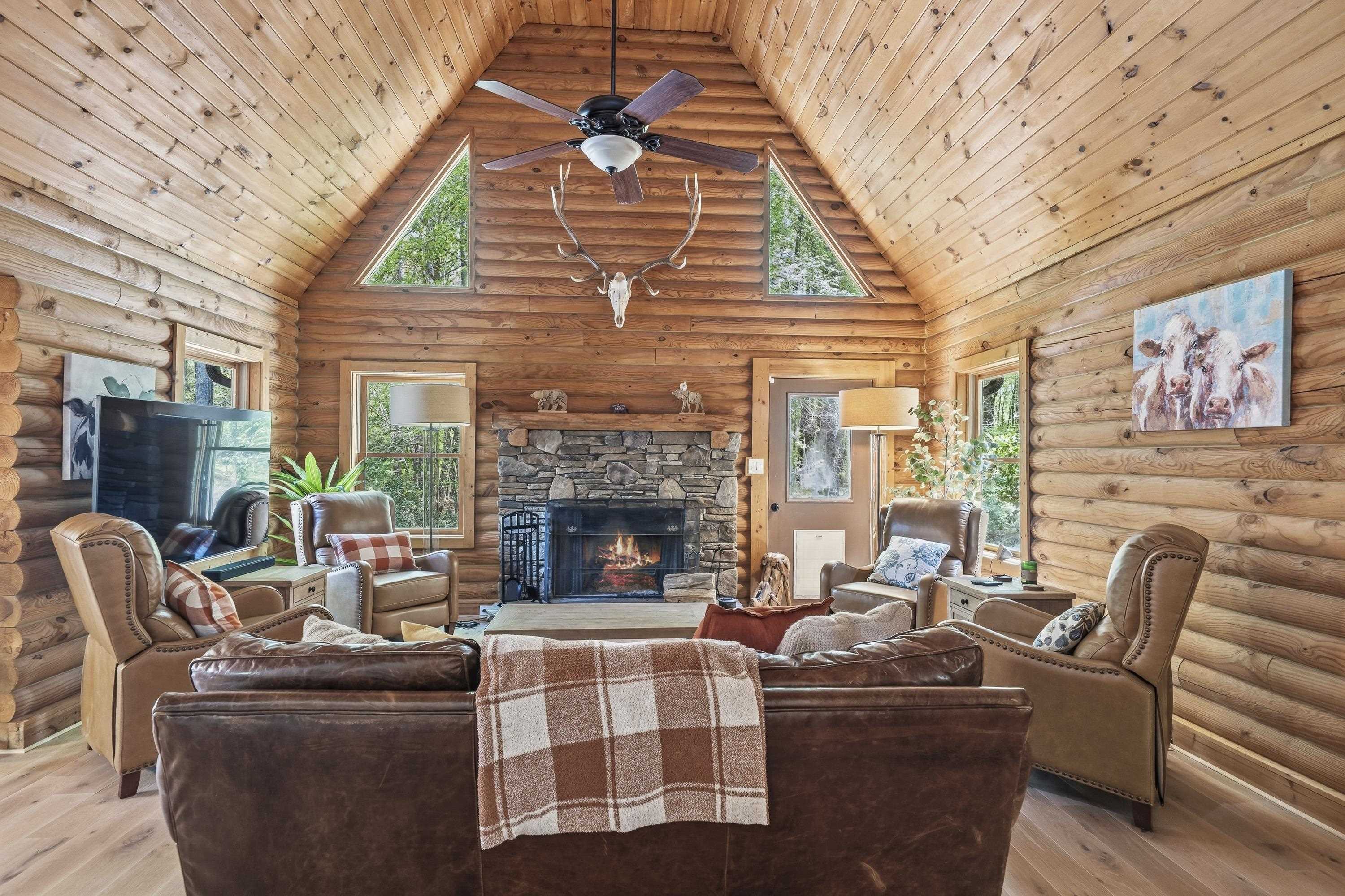 1221 PARKS MILL TRACE