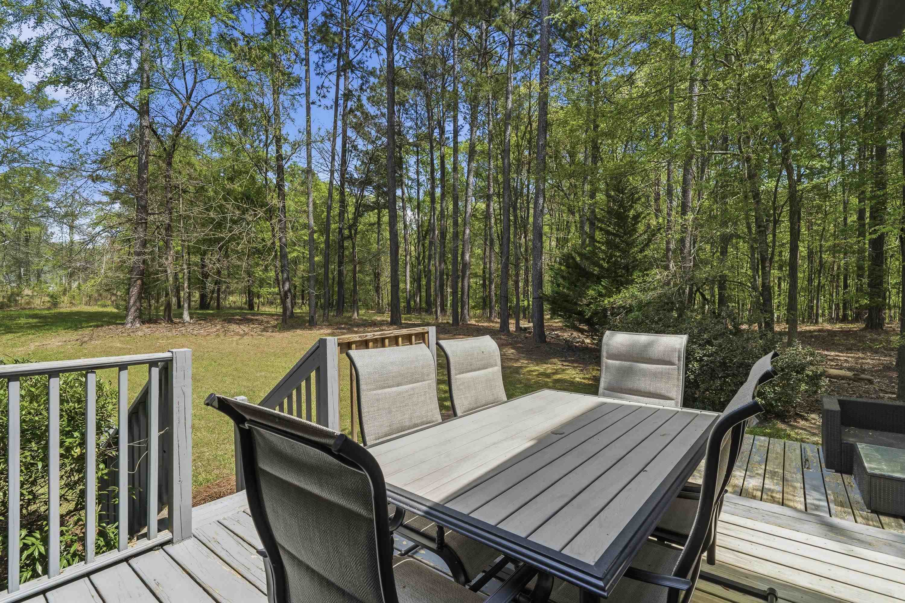 1221 PARKS MILL TRACE