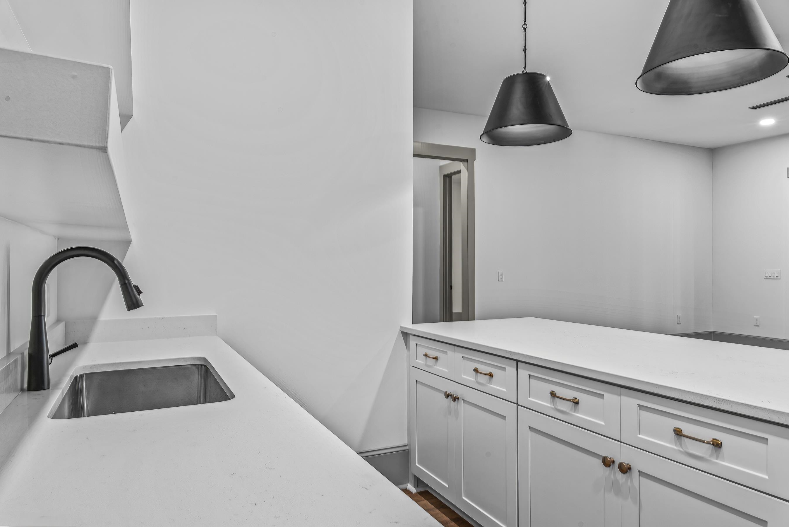 1281 SNUG HARBOR DRIVE