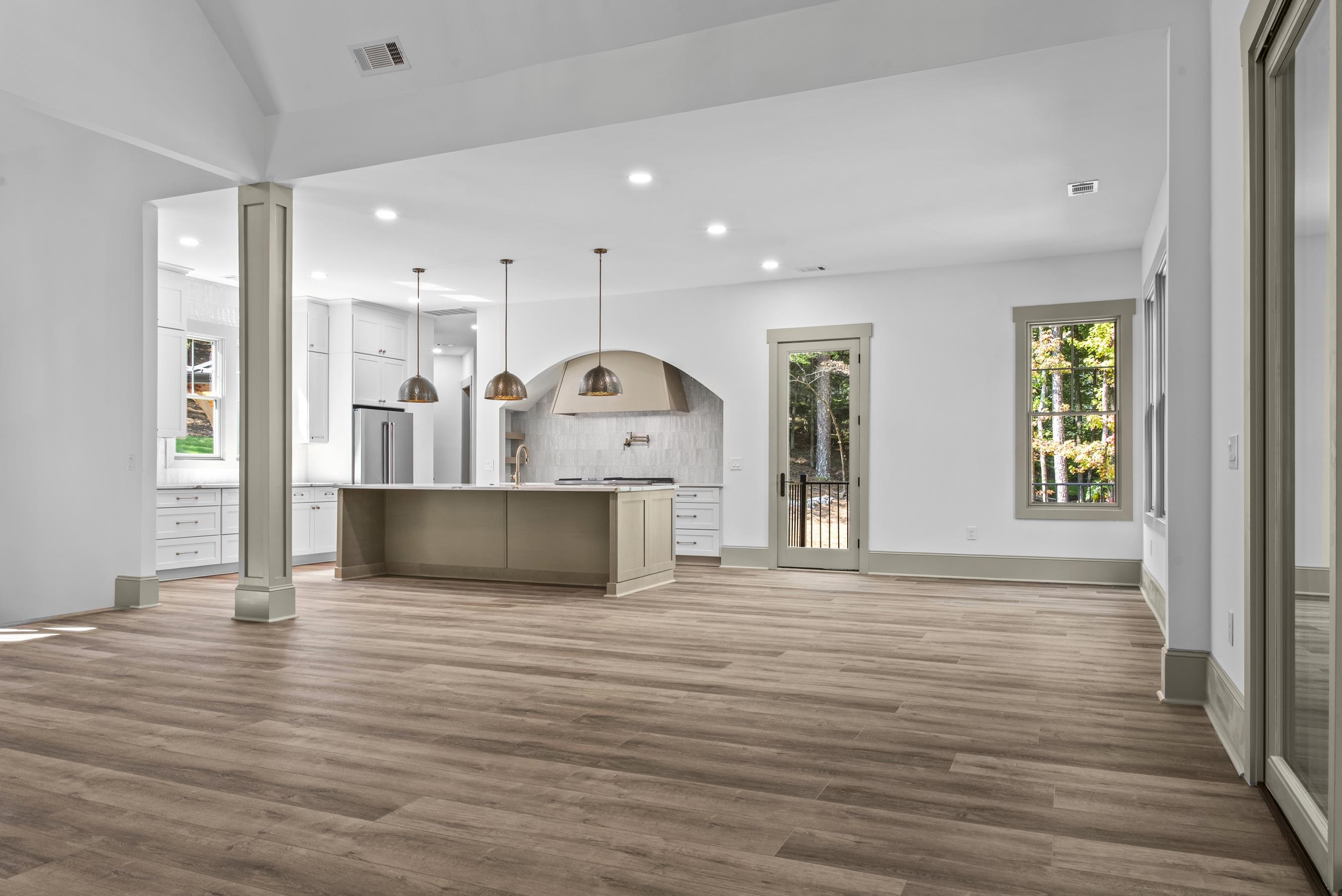 1281 SNUG HARBOR DRIVE