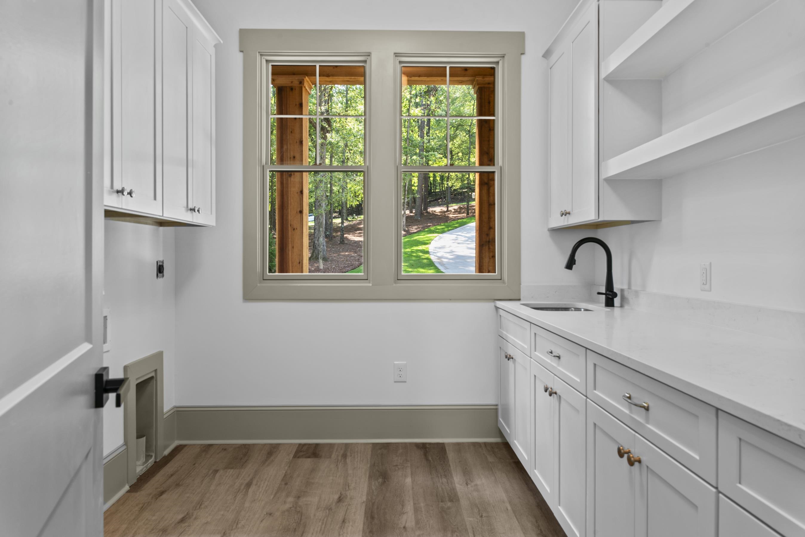 1281 SNUG HARBOR DRIVE