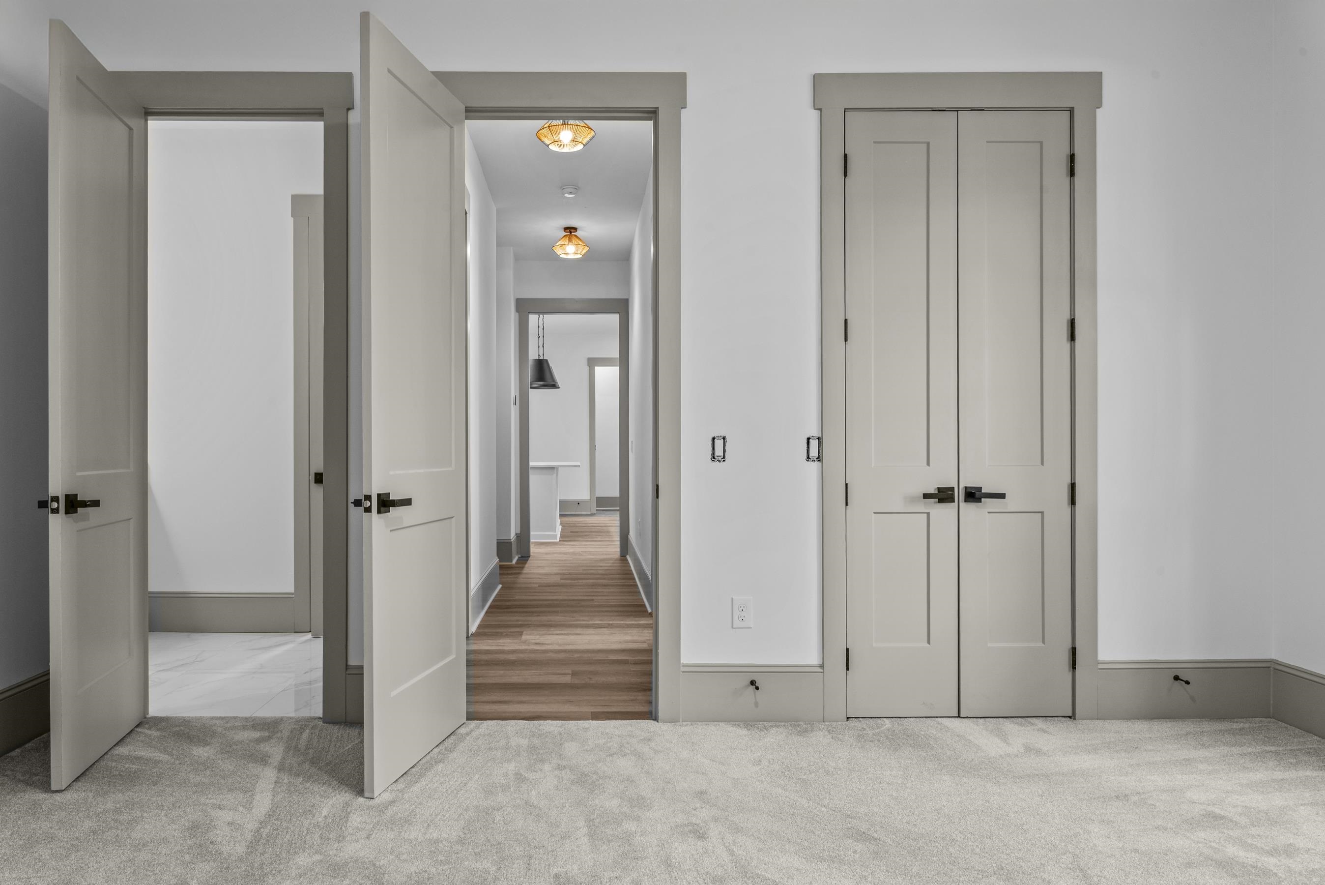 1281 SNUG HARBOR DRIVE