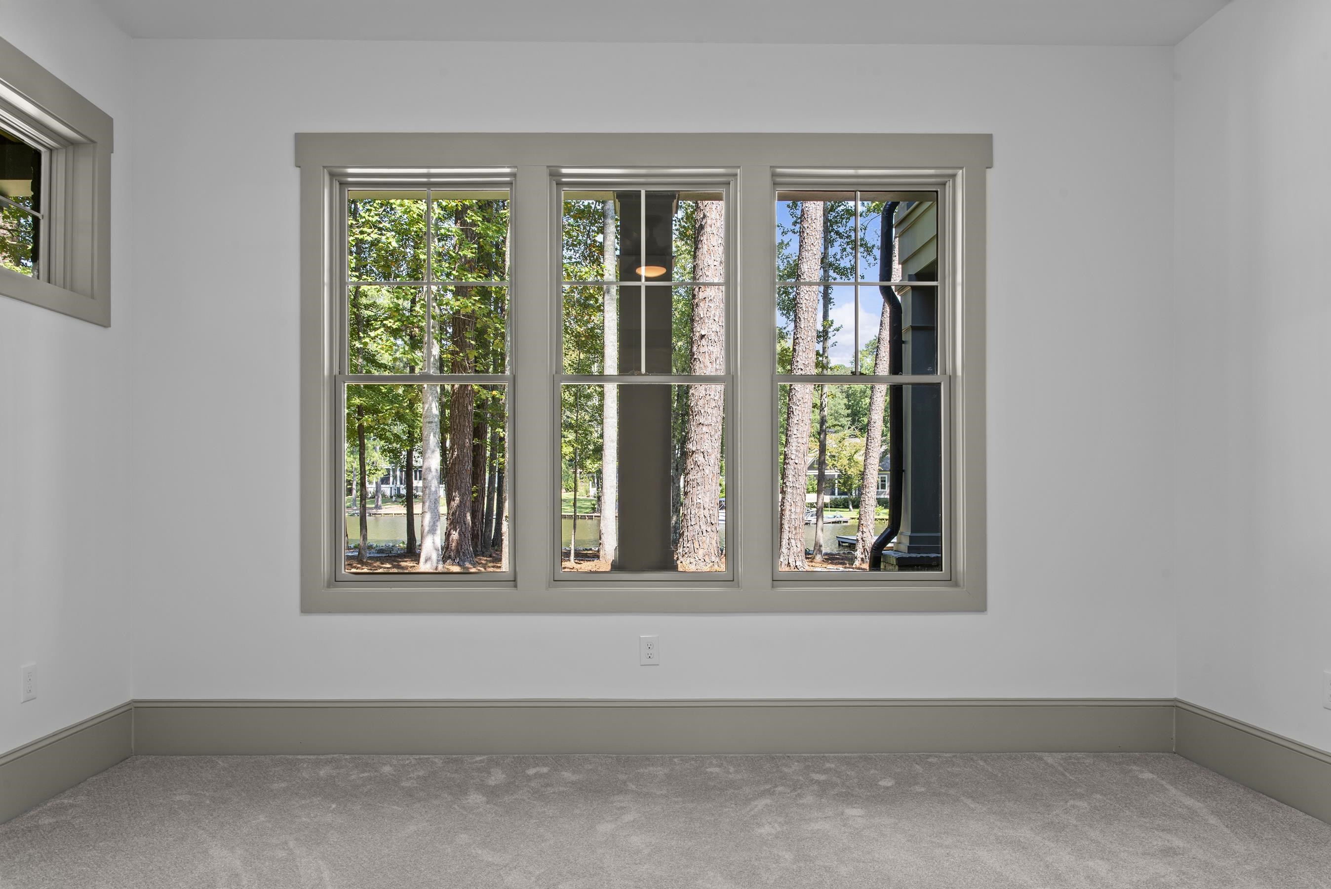 1281 SNUG HARBOR DRIVE