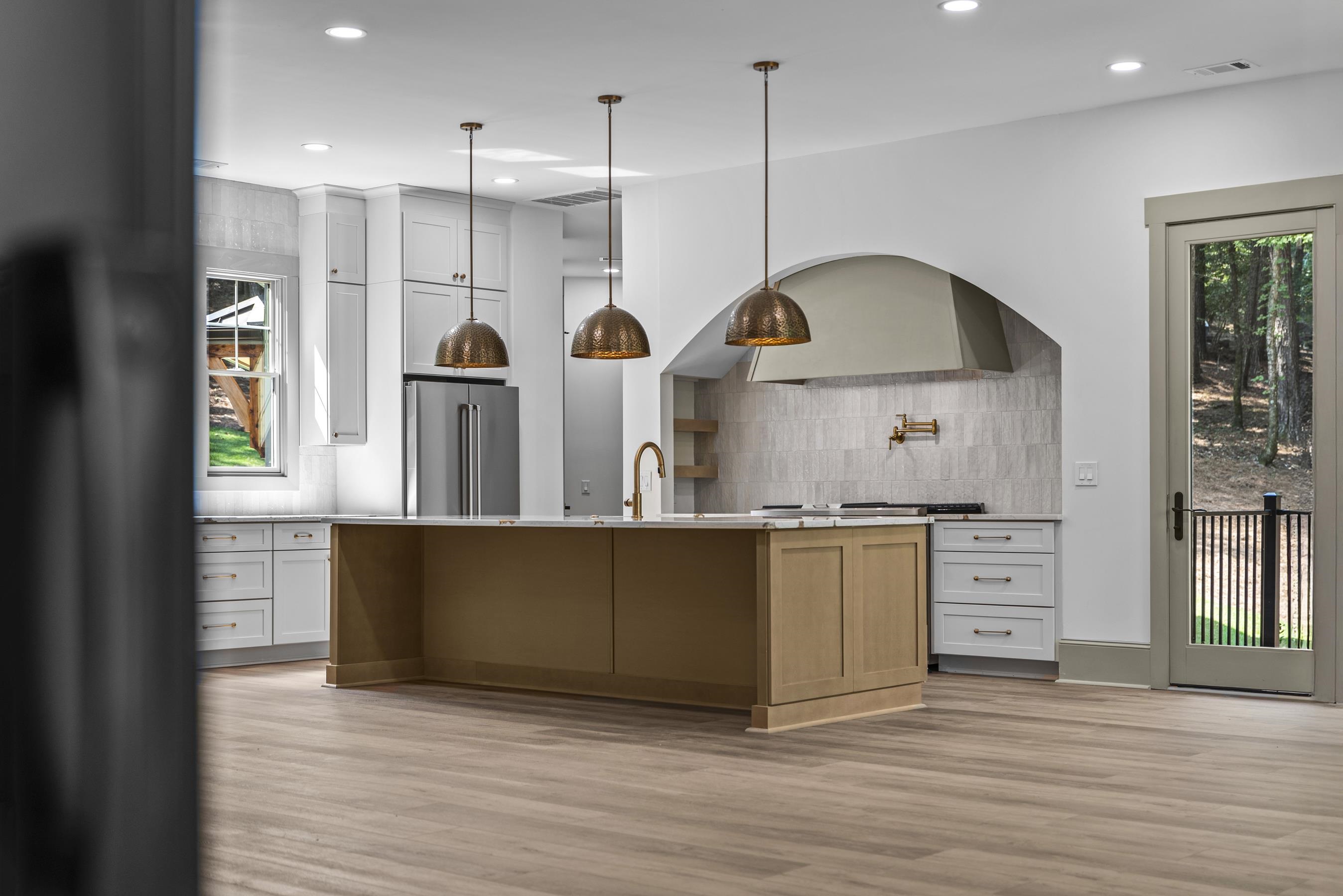 1281 SNUG HARBOR DRIVE