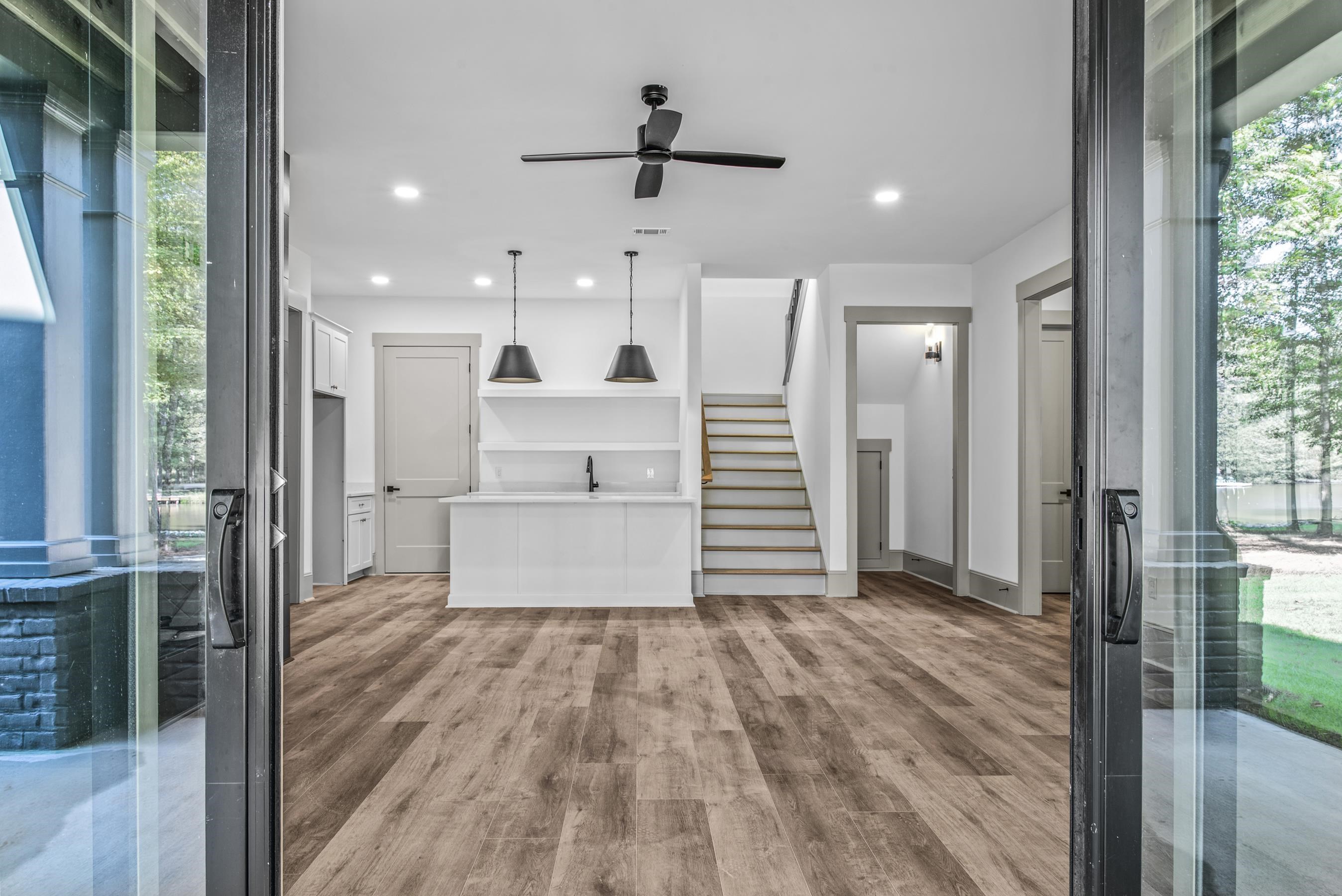 1281 SNUG HARBOR DRIVE