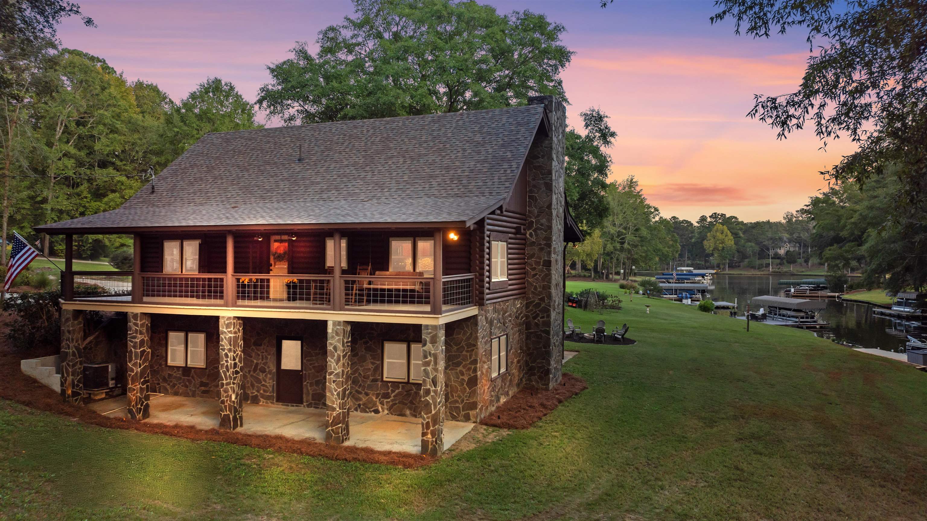 224 LOCH WAY
