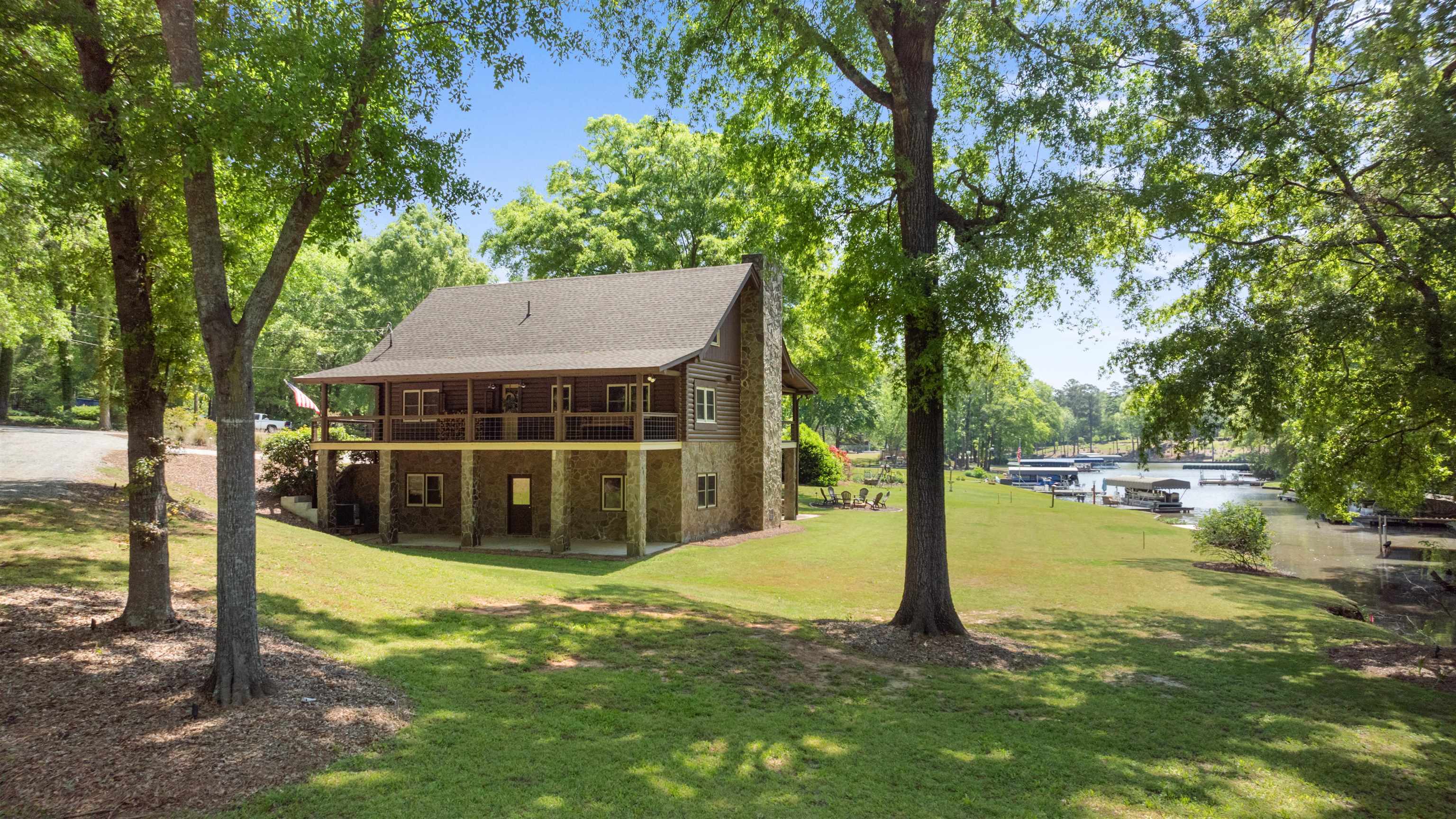 224 LOCH WAY