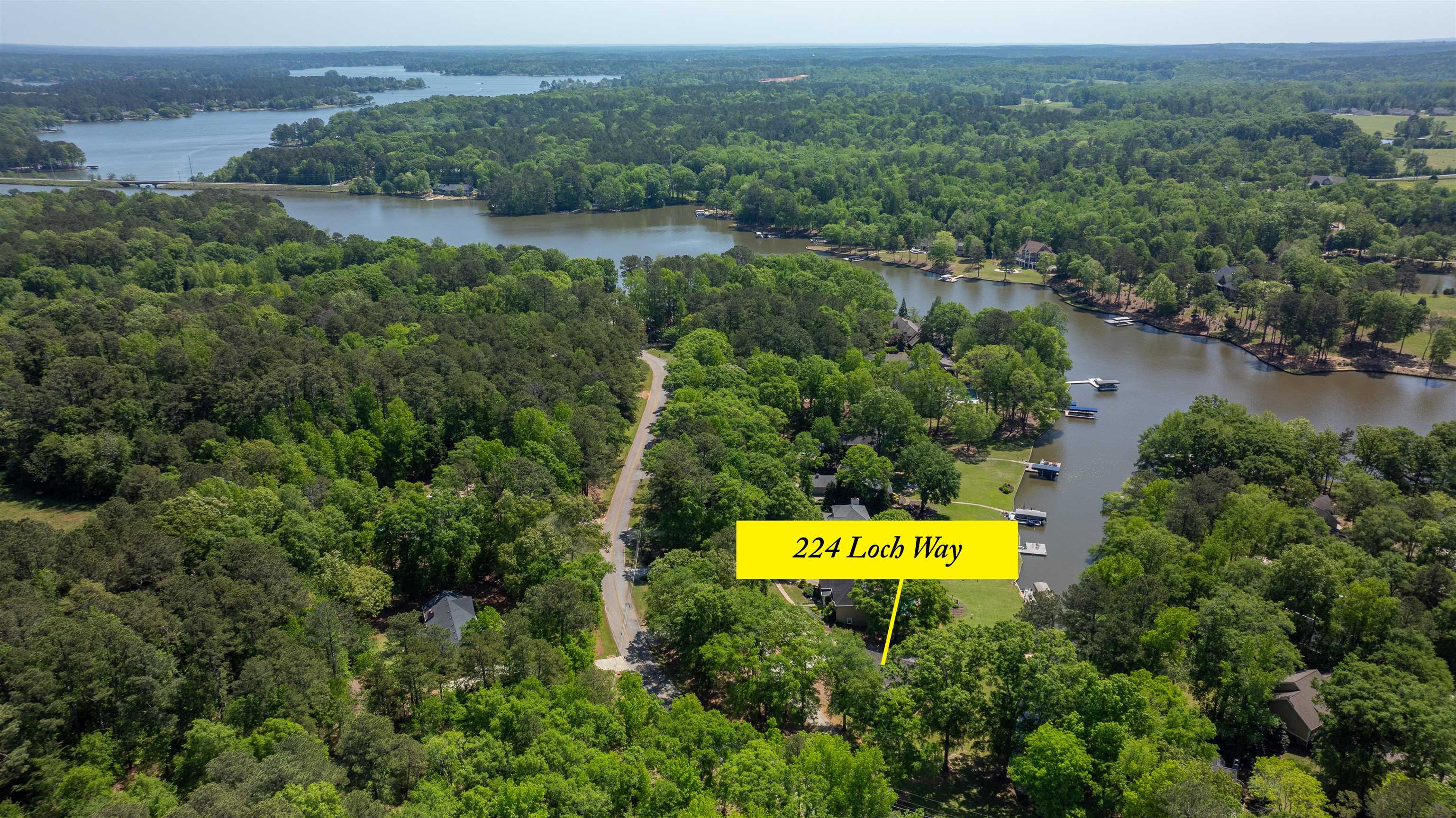 224 LOCH WAY