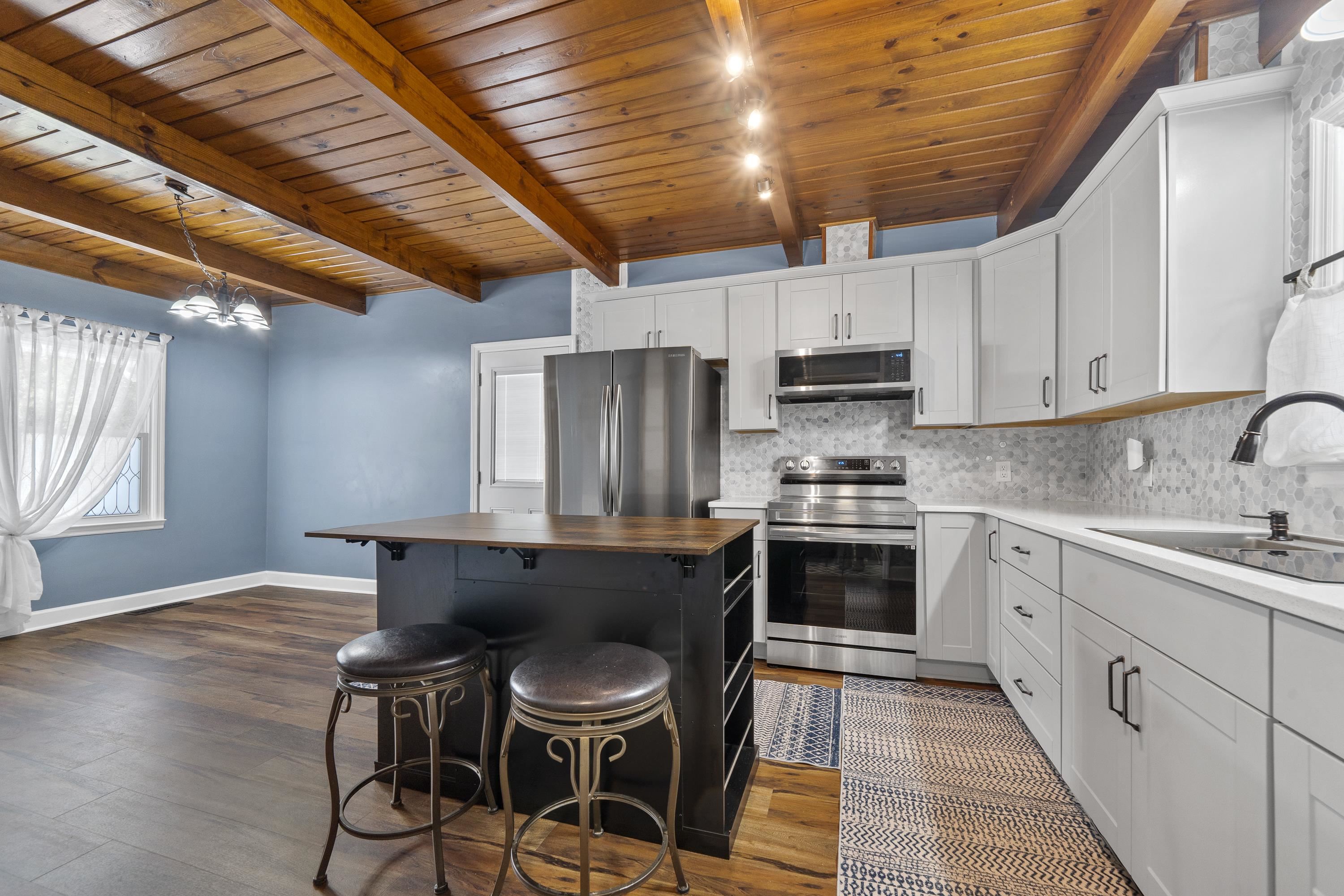 79 SUGAR CREEK TRAIL