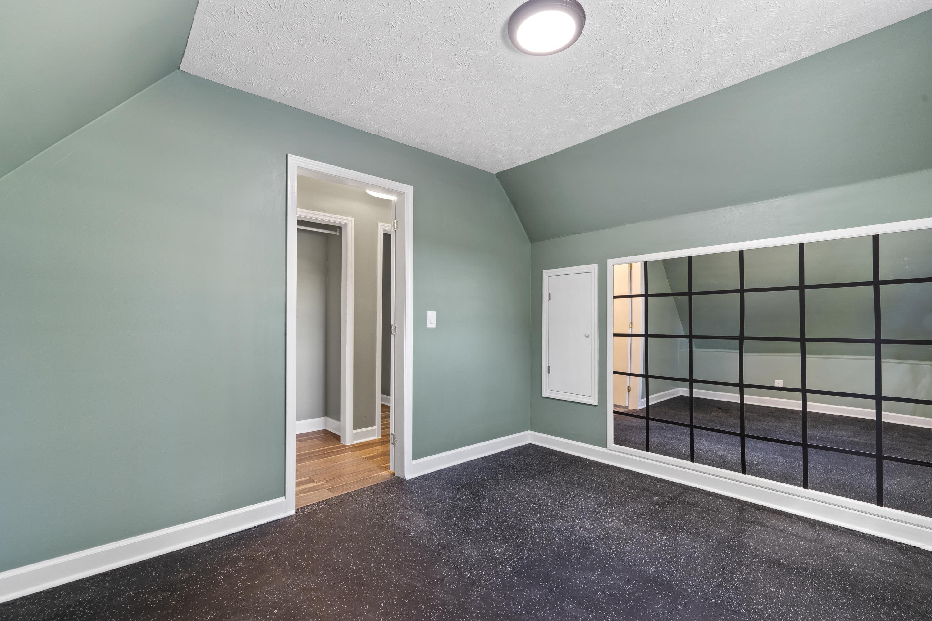 79 SUGAR CREEK TRAIL