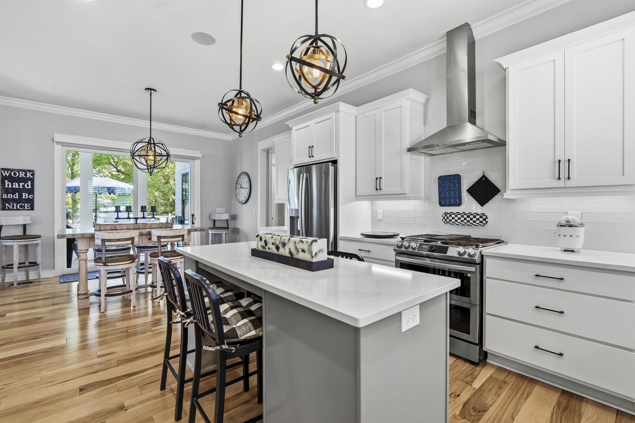 1090 CROOKED CREEK ROAD