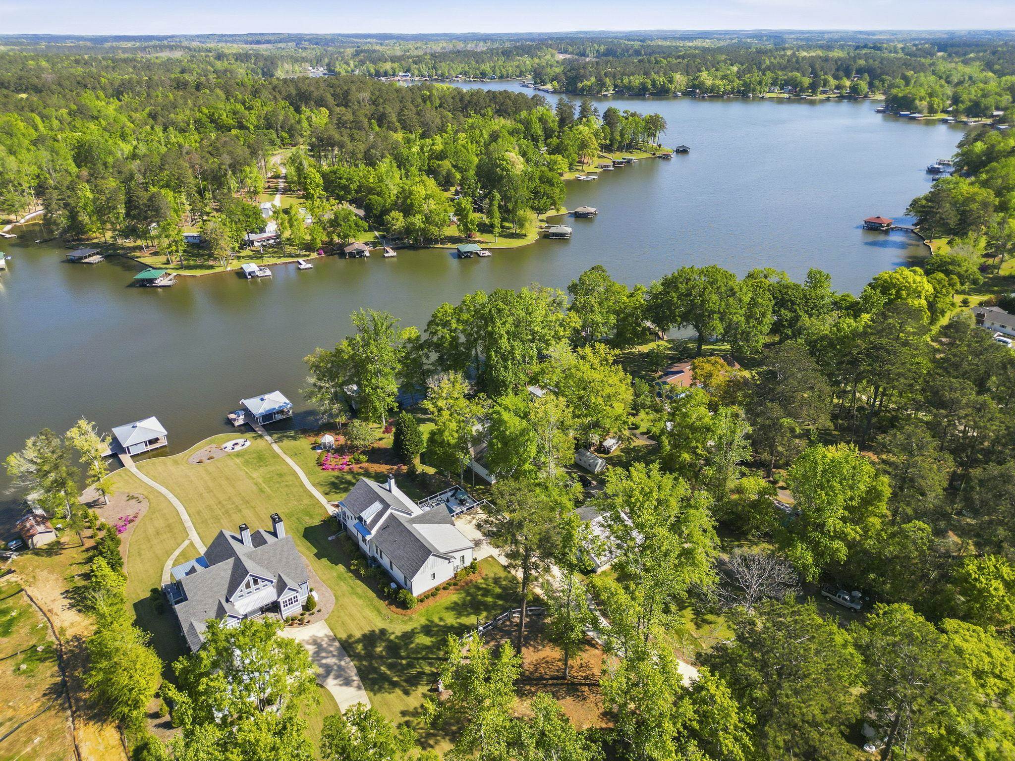 1090 CROOKED CREEK ROAD