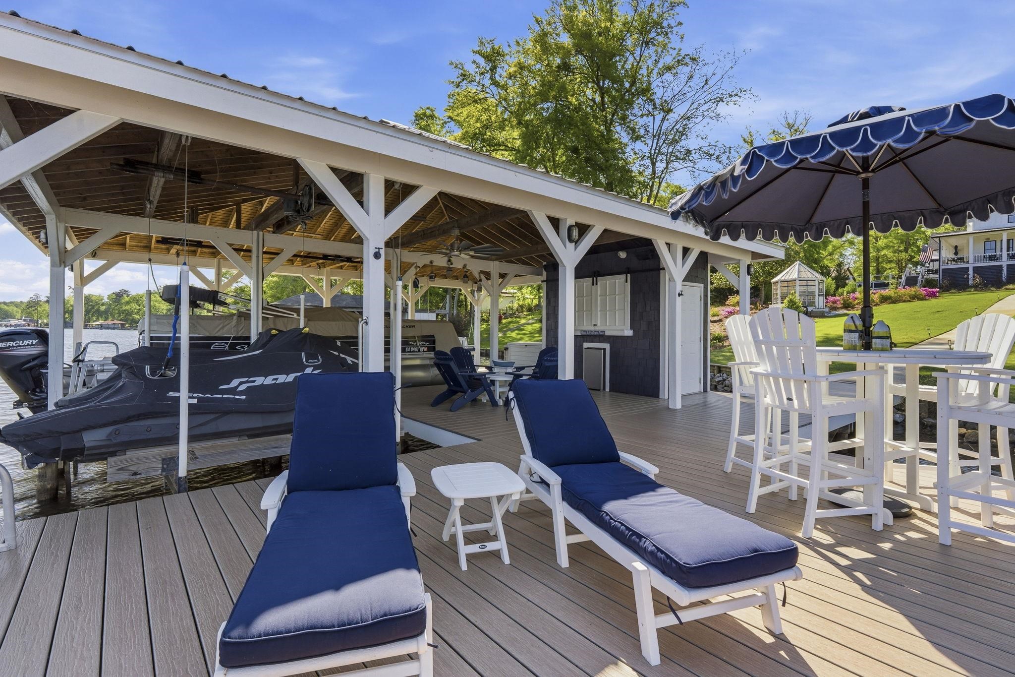 1090 CROOKED CREEK ROAD