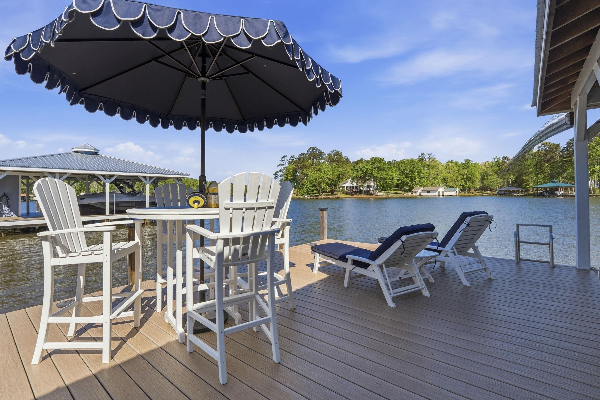 1090 CROOKED CREEK ROAD