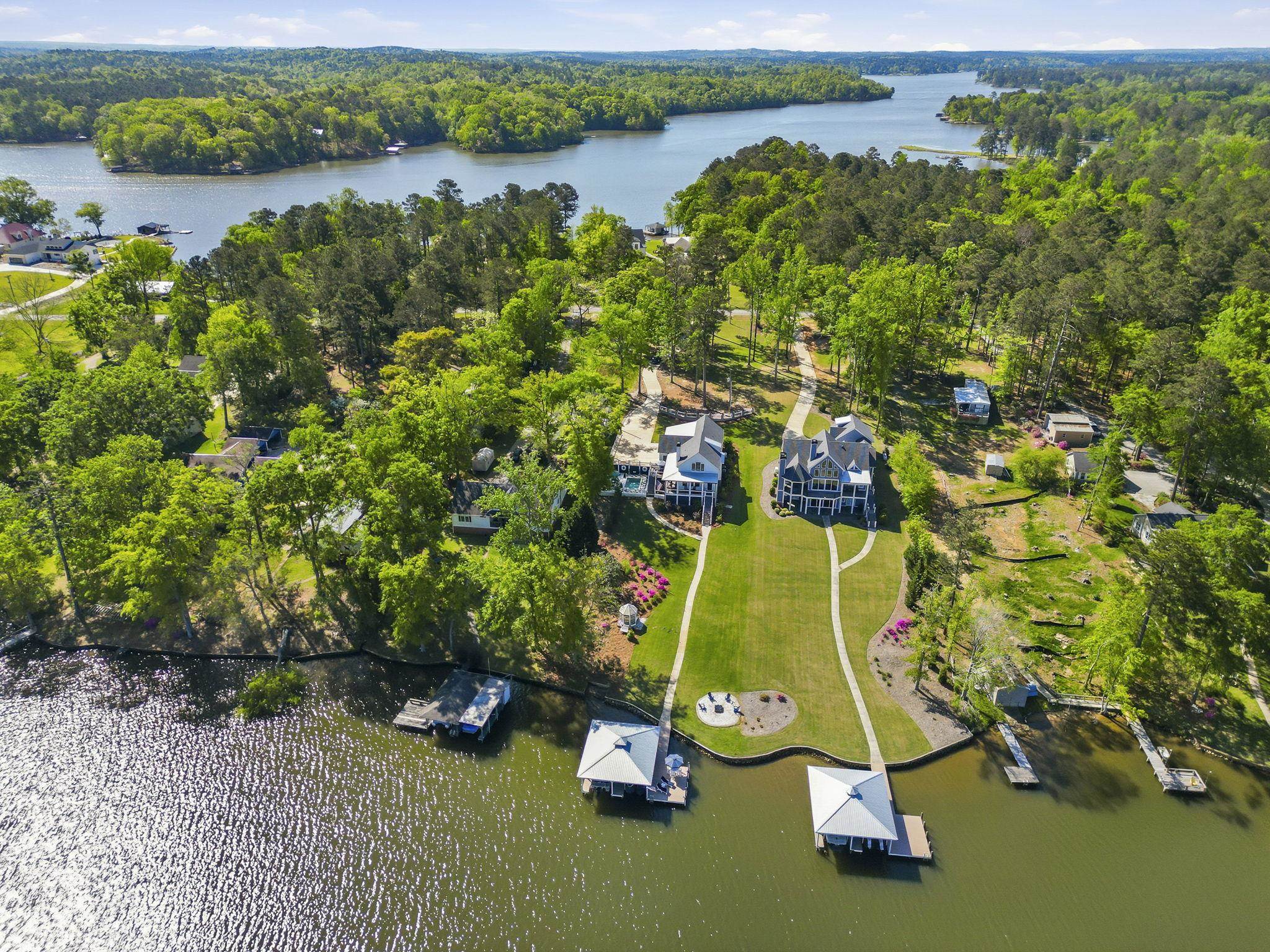 1090 CROOKED CREEK ROAD