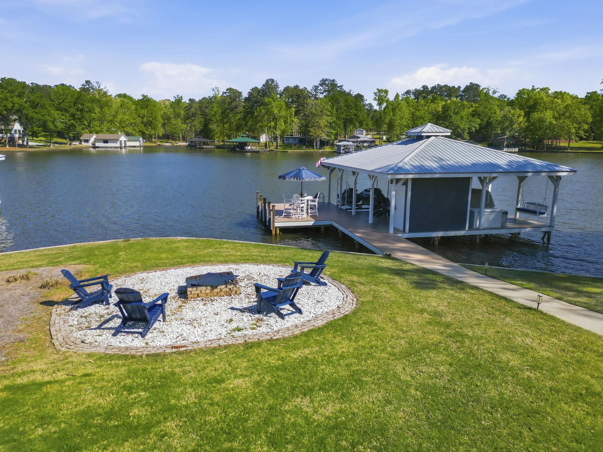 1090 CROOKED CREEK ROAD