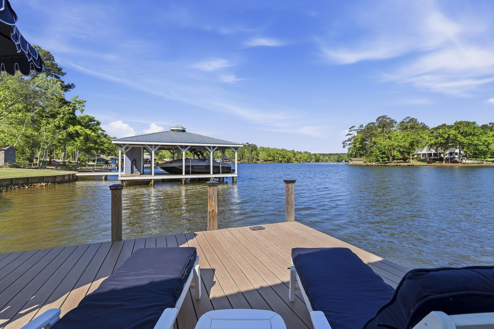 1090 CROOKED CREEK ROAD