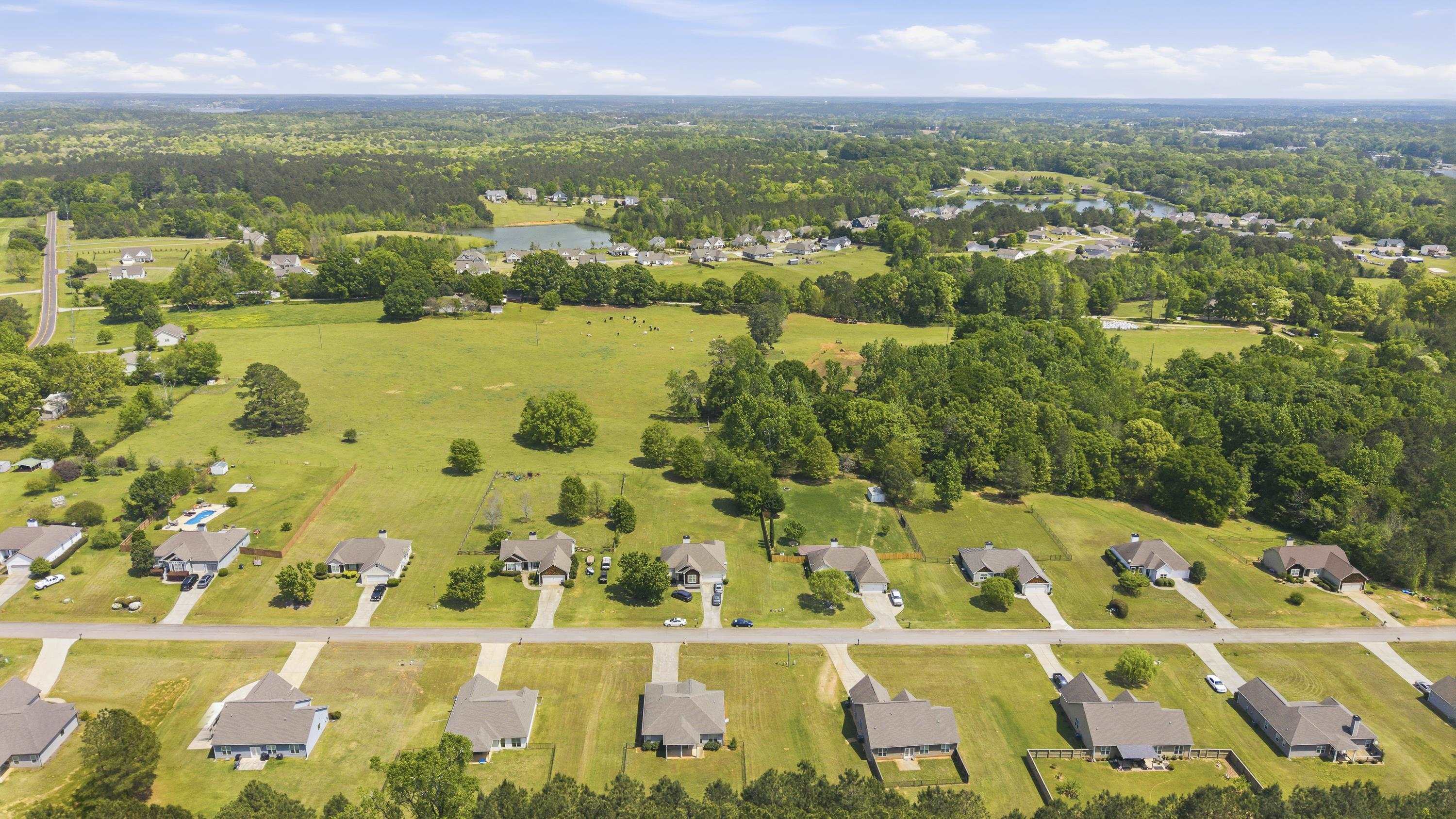 124 HUNTERS CHASE COURT