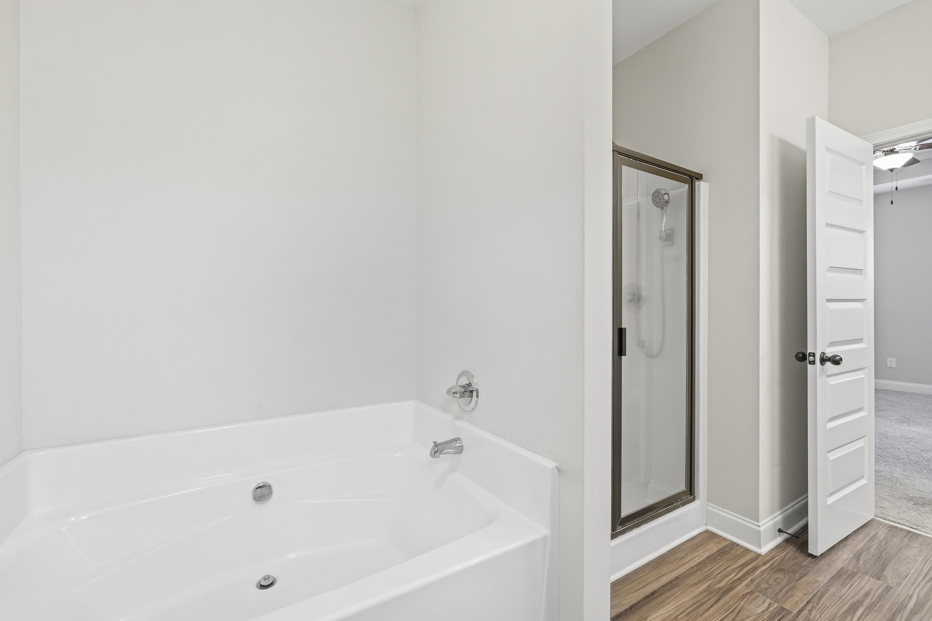 124 HUNTERS CHASE COURT