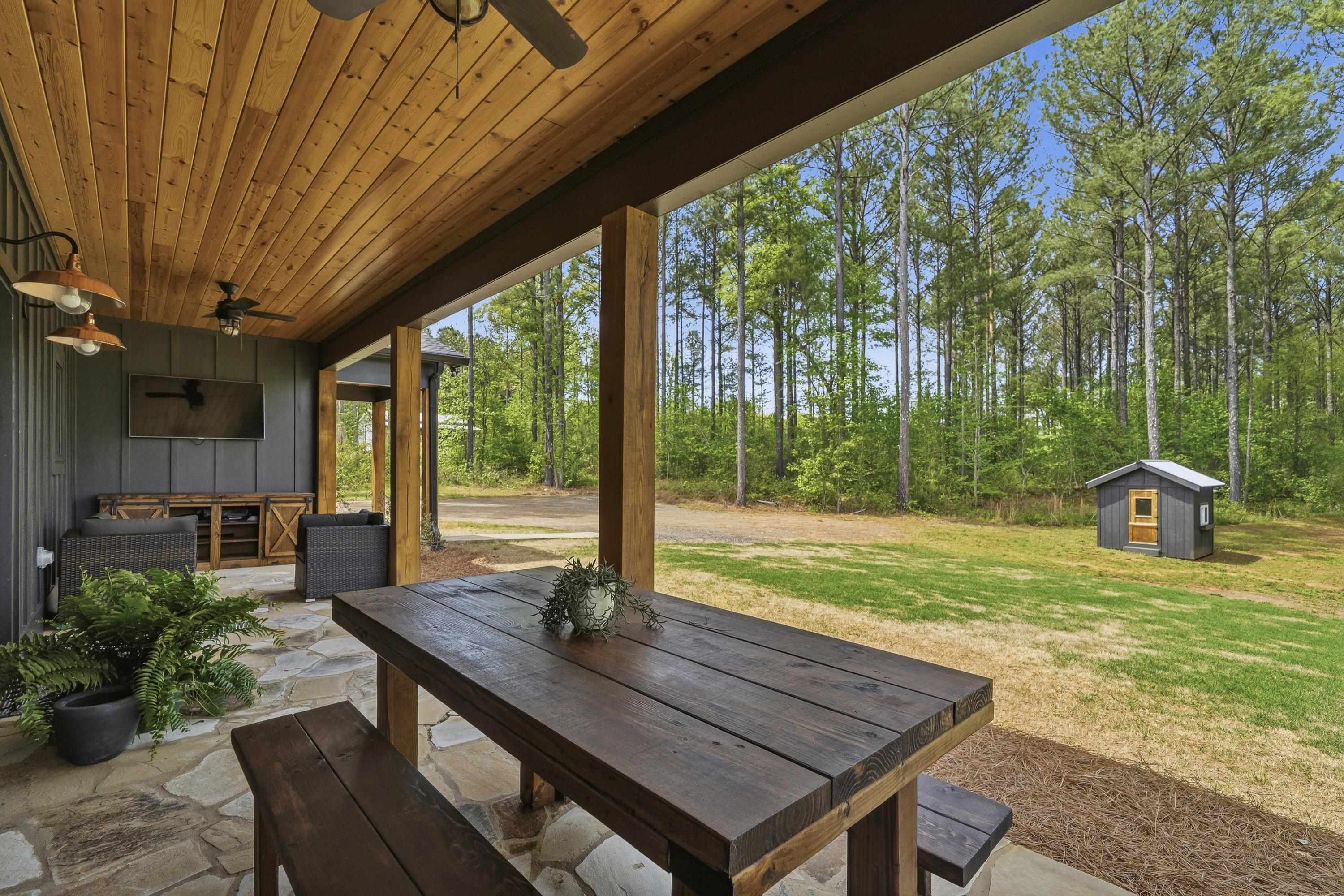 1351 AQUA ROAD