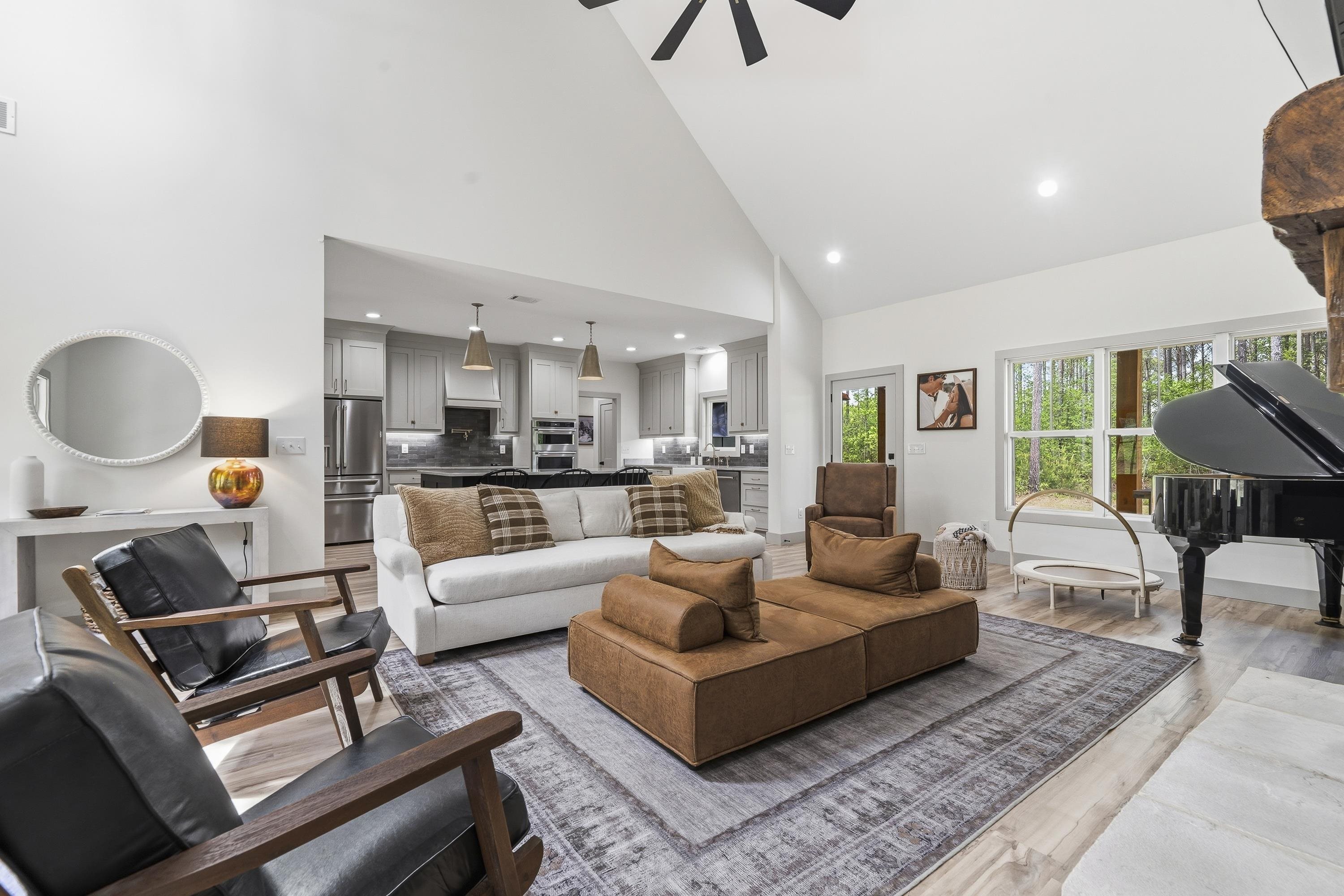 1351 AQUA ROAD