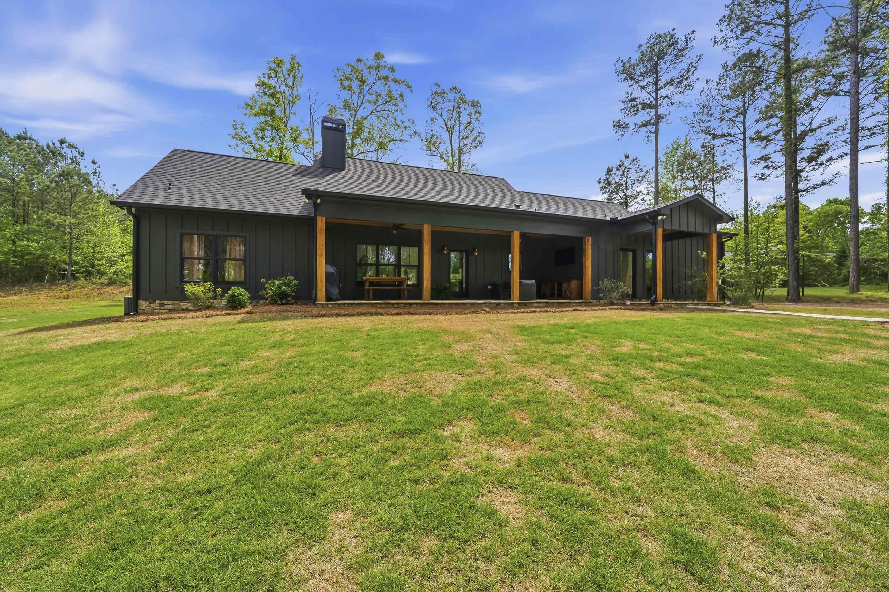 1351 AQUA ROAD