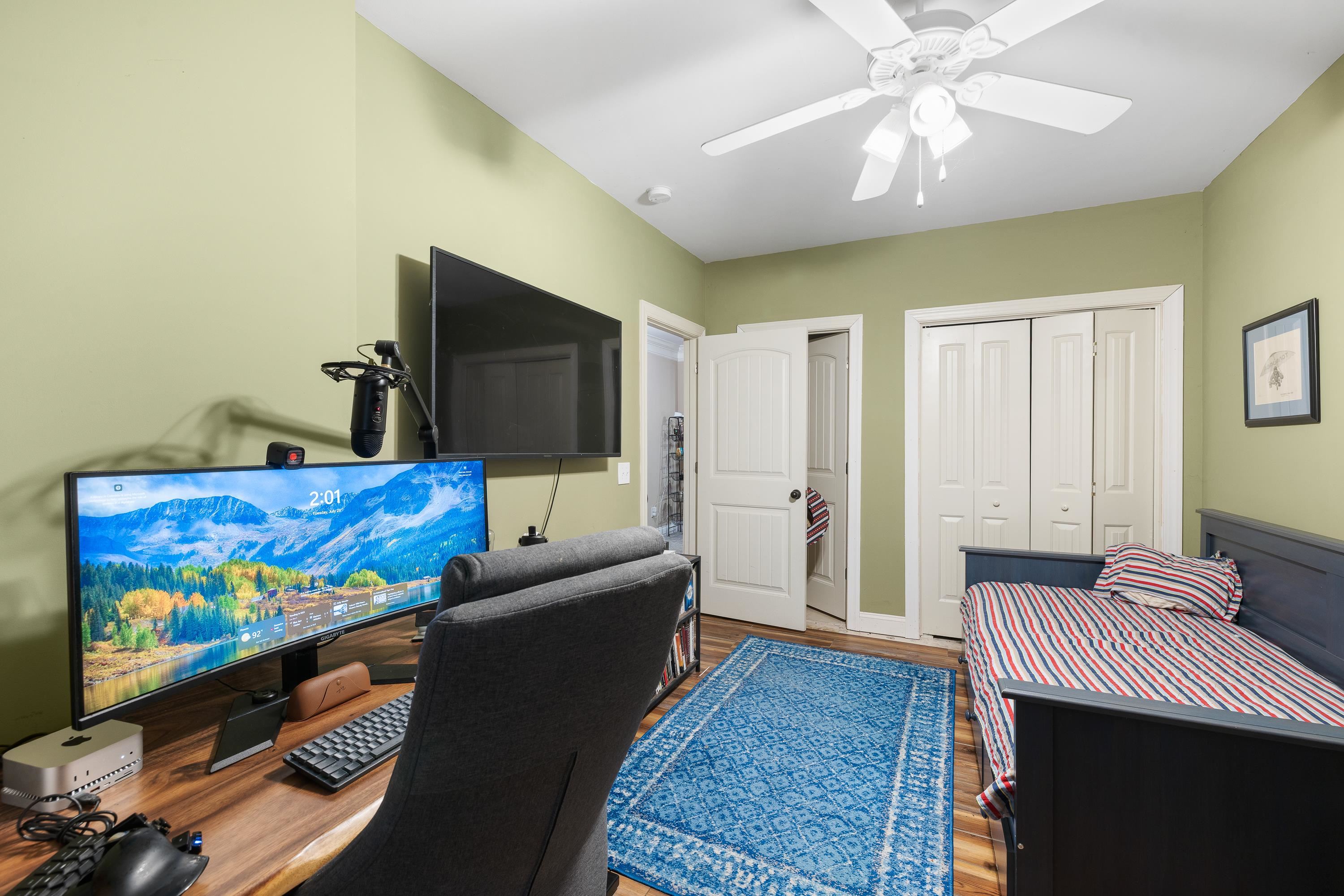 102 MALLARD DRIVE