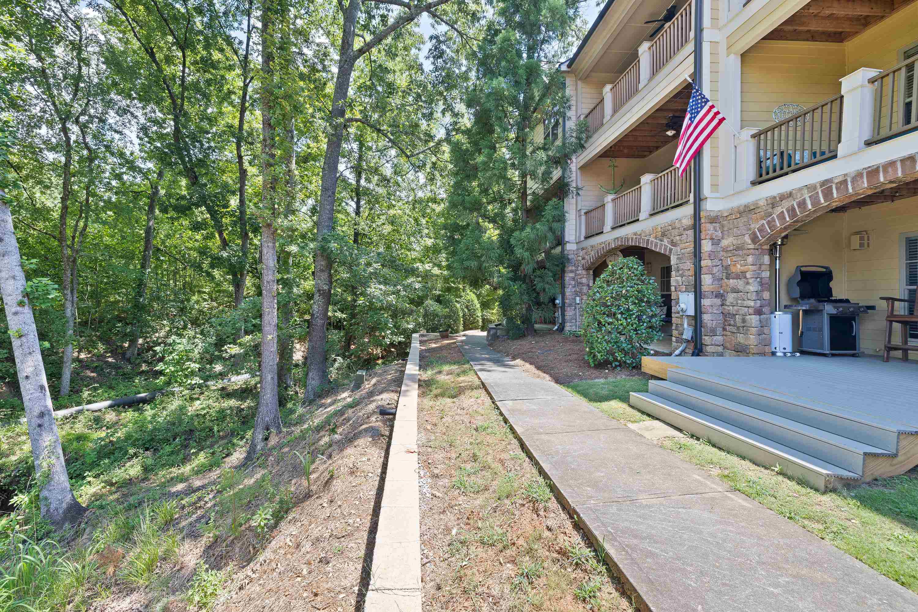 102 MALLARD DRIVE