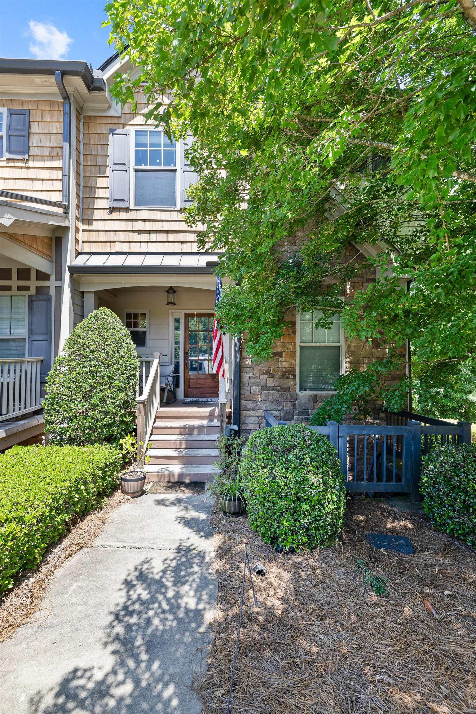 102 MALLARD DRIVE