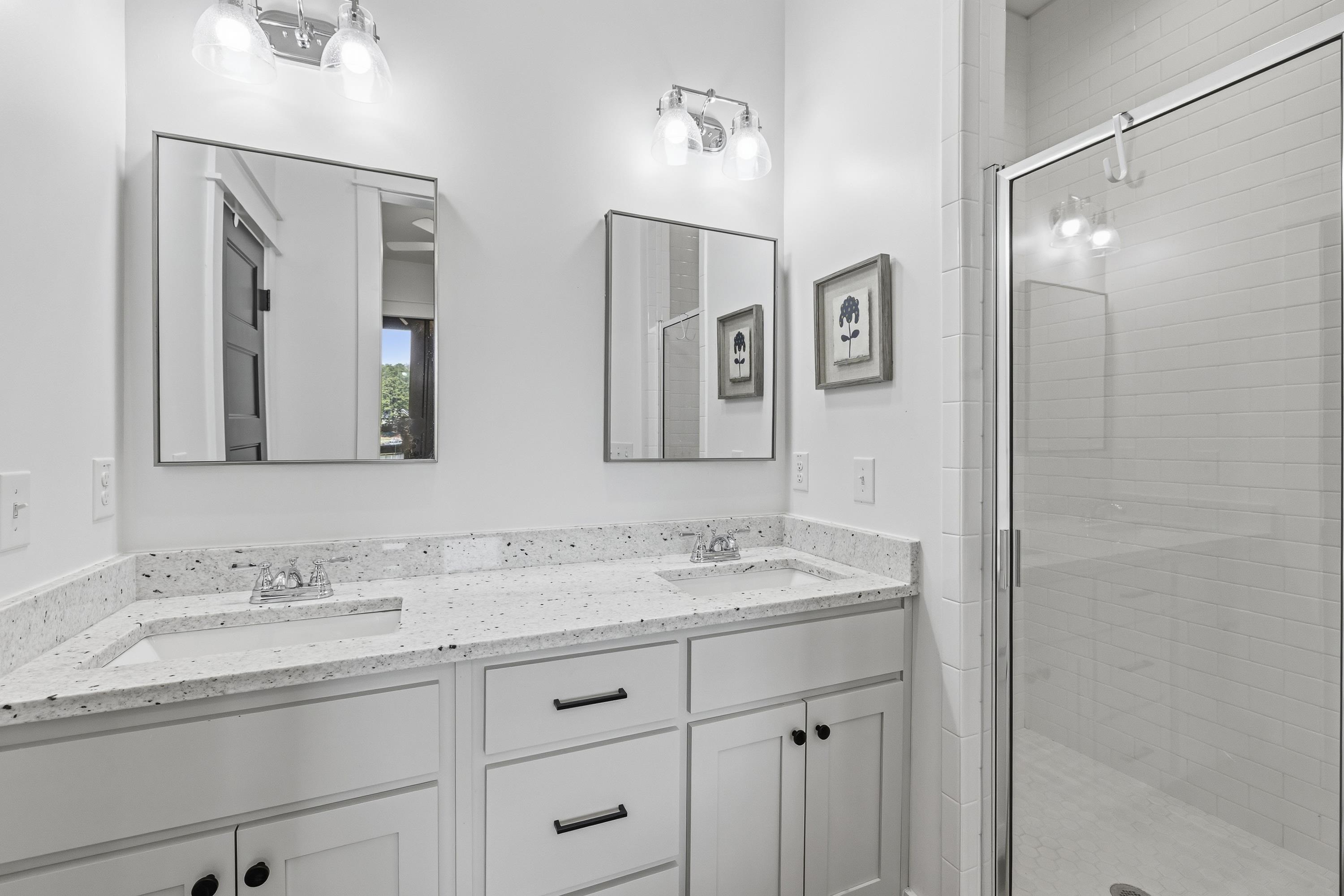 109 LONG SHOALS CIRCLE