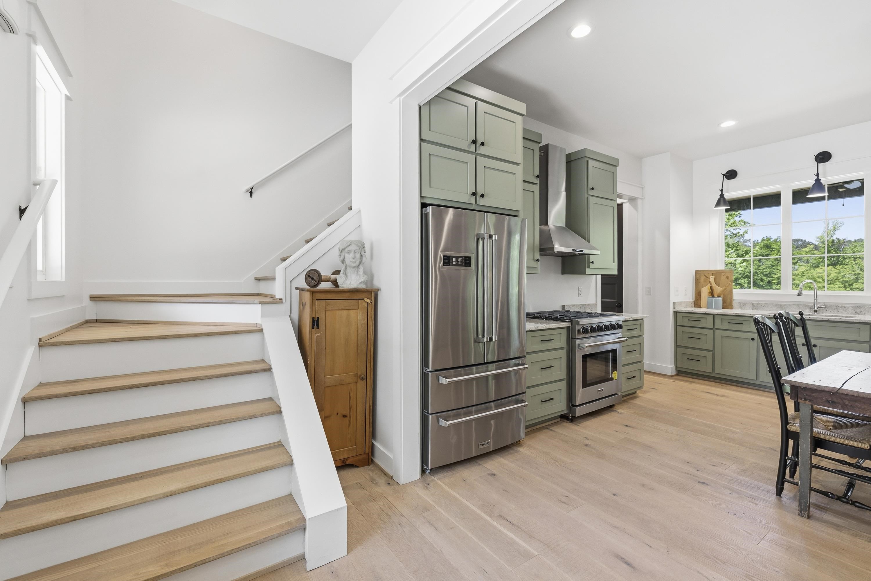 109 LONG SHOALS CIRCLE