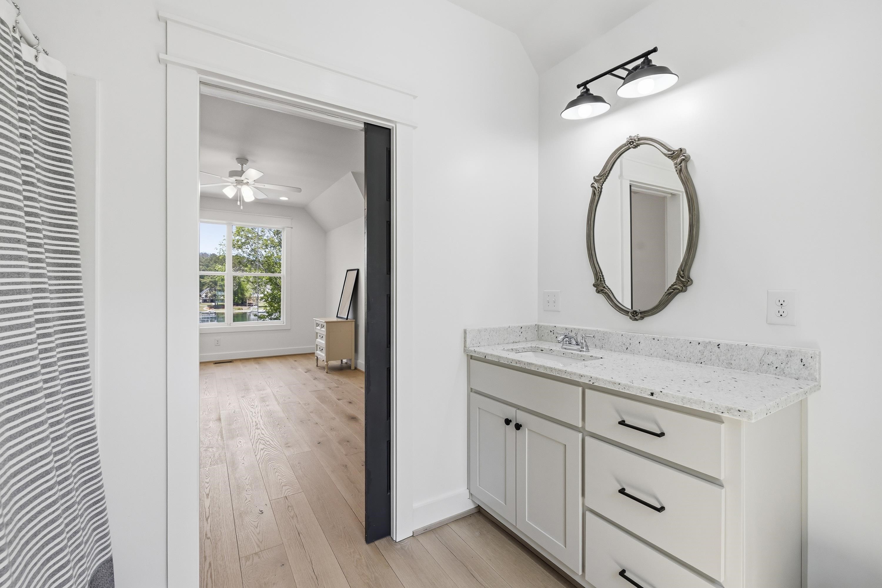 109 LONG SHOALS CIRCLE