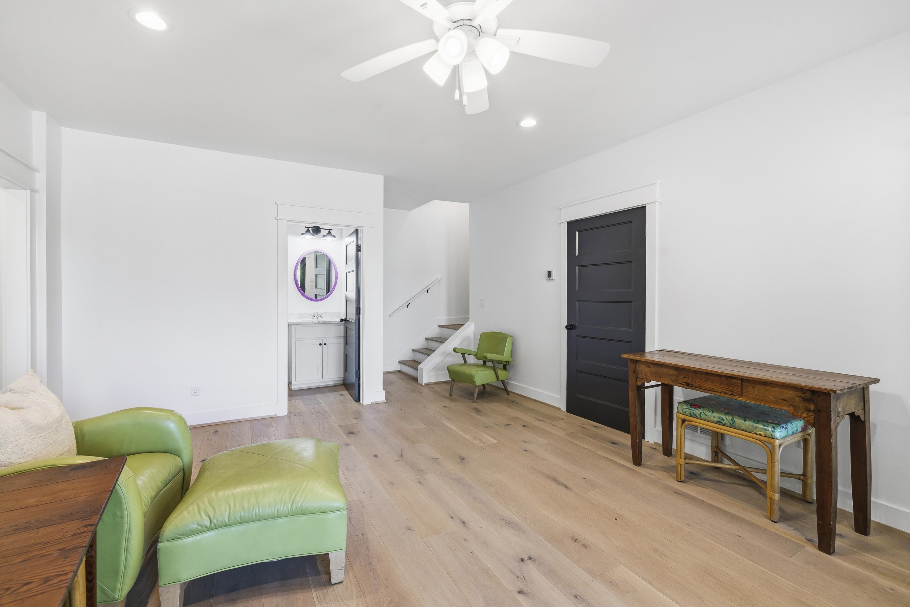 109 LONG SHOALS CIRCLE