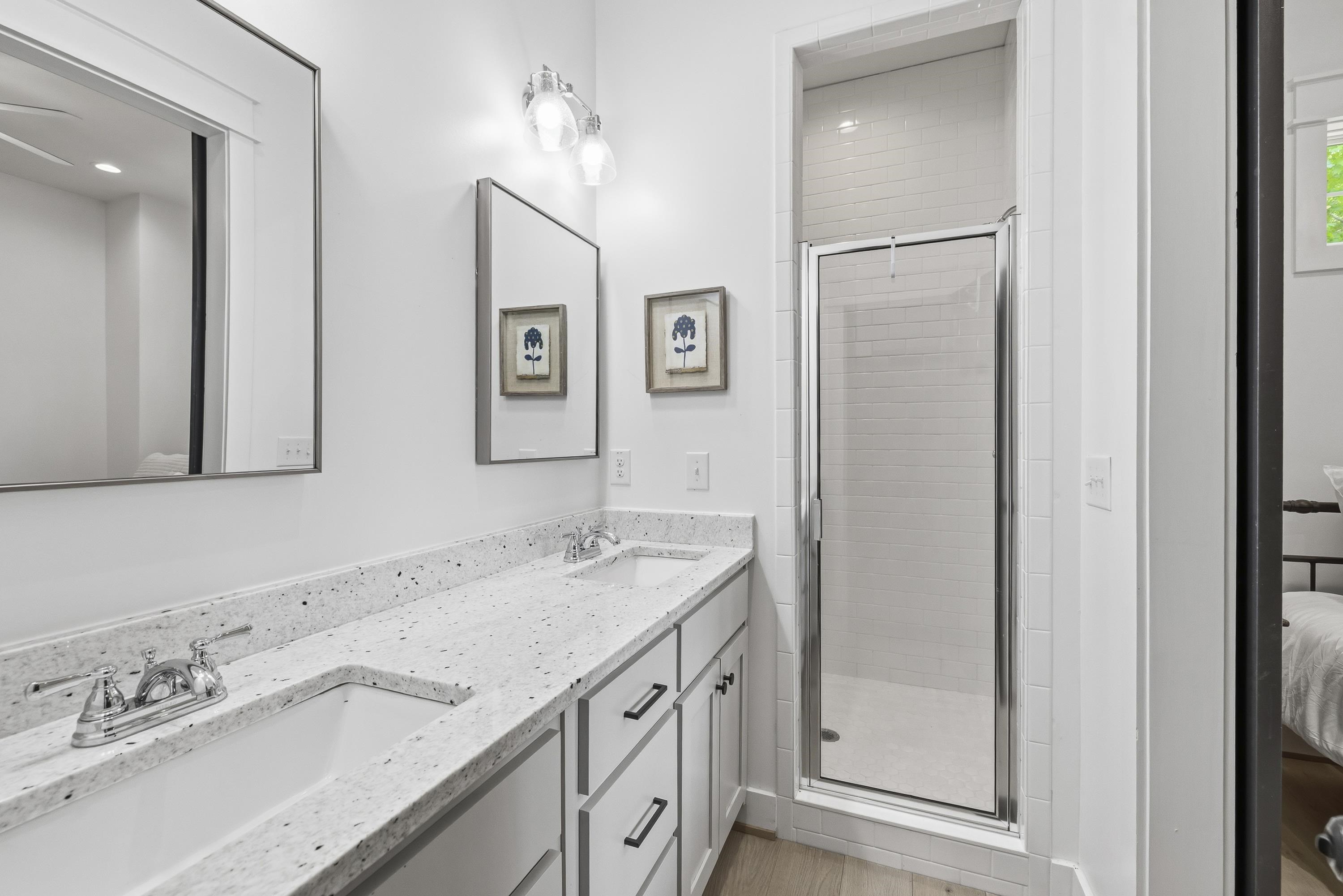 109 LONG SHOALS CIRCLE